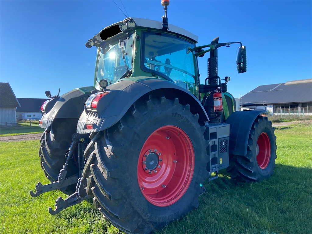 Fendt 828 S4 – 287 ch – 2016 – 4 760 heures