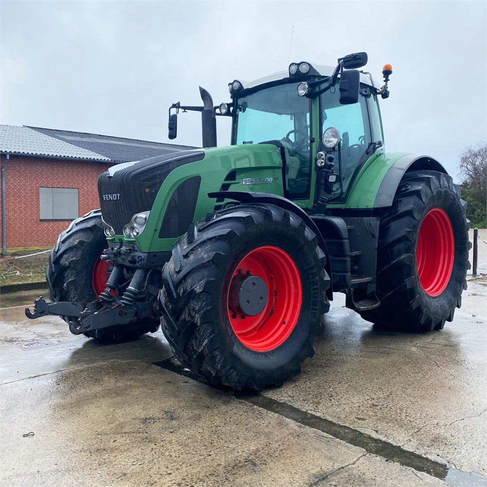 Fendt 930 Vario TMS – 300 ch – 2011 – 12 492 heures – Avec chargeur frontal