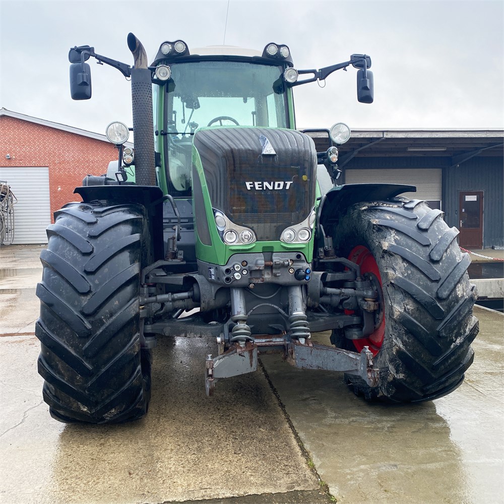 Fendt 930 Vario TMS – 300 ch – 2011 – 12 492 heures – Avec chargeur frontal