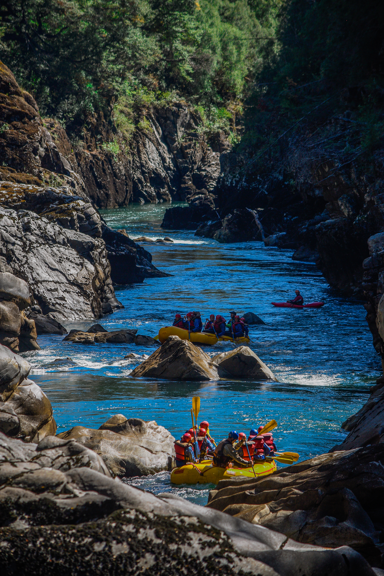 RAFTING FAMILIAR RIO MANSO