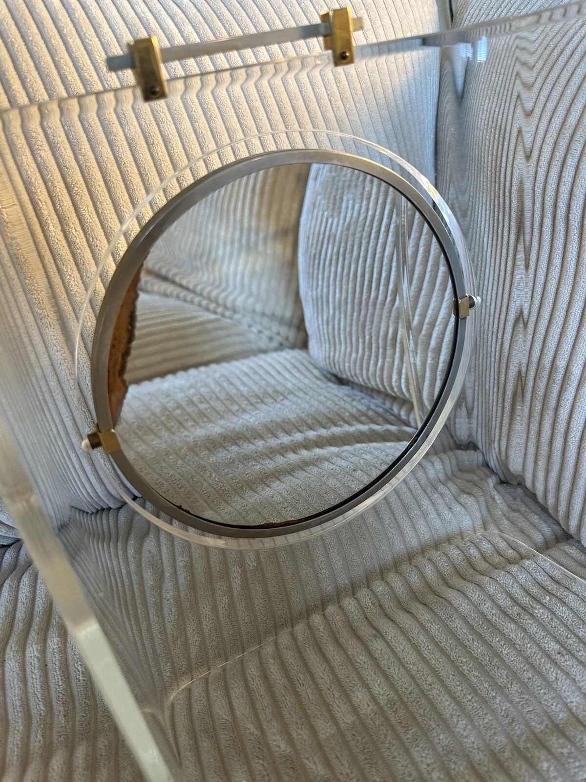 RARE Vintage 1960’s Beautiful Lucite Brass Tabletop Vanity Mirror