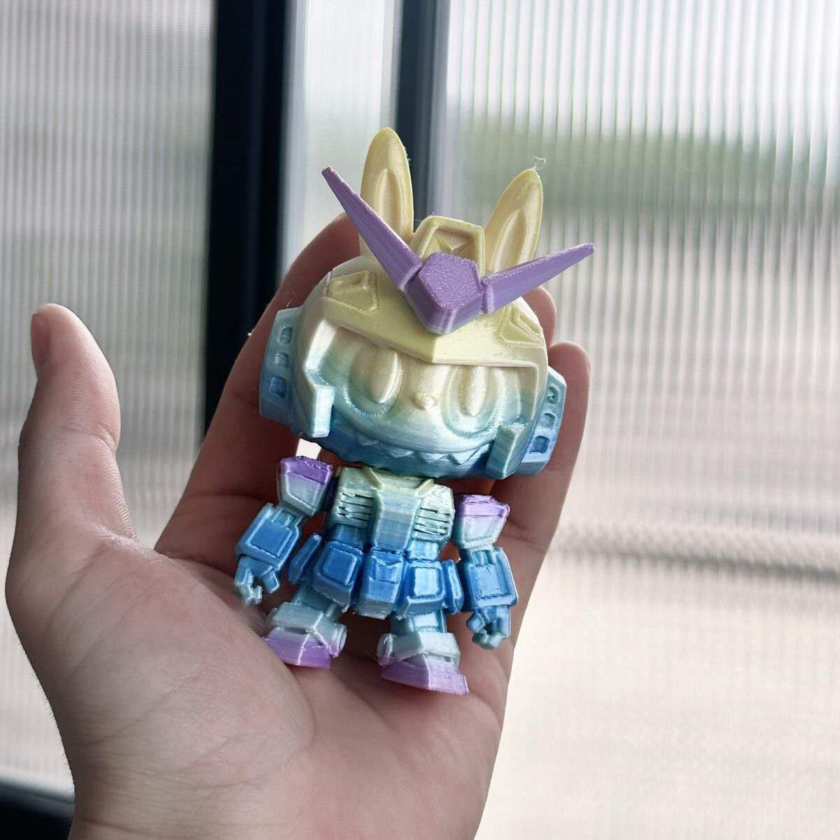 LABUBU Gundam Model Kit 8cm – Desktop Ornament