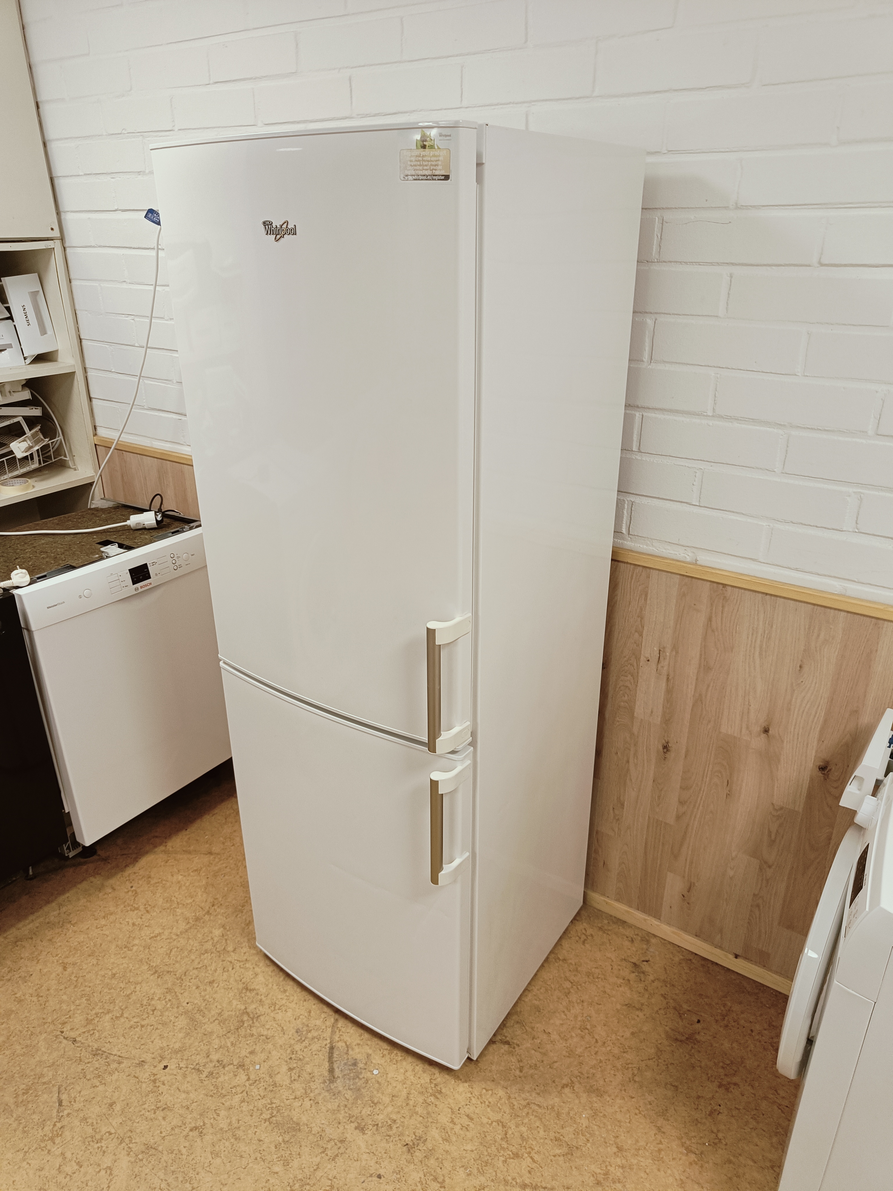 Whirlpool jääkaappipakastin 