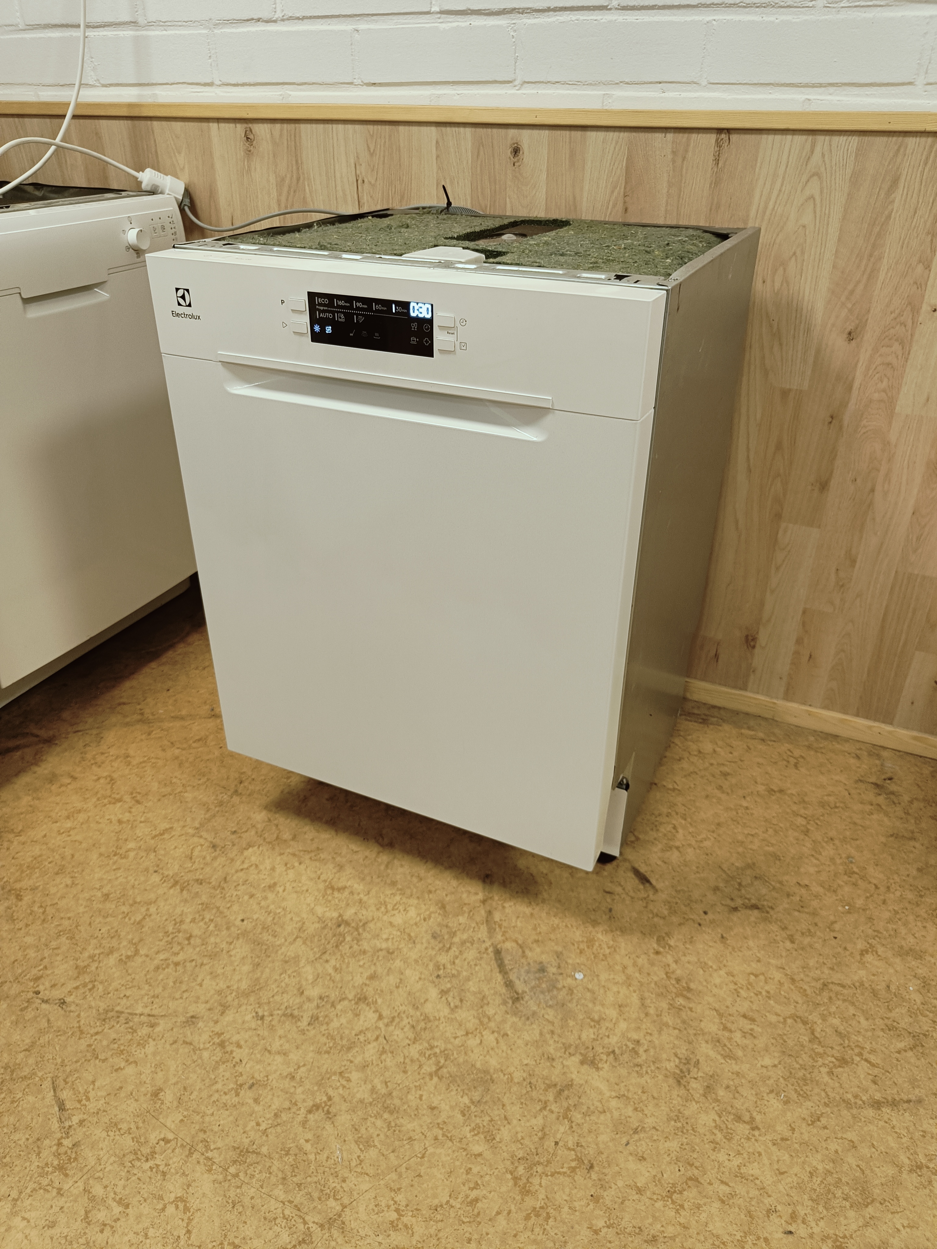 Electrolux 60cm AirDry