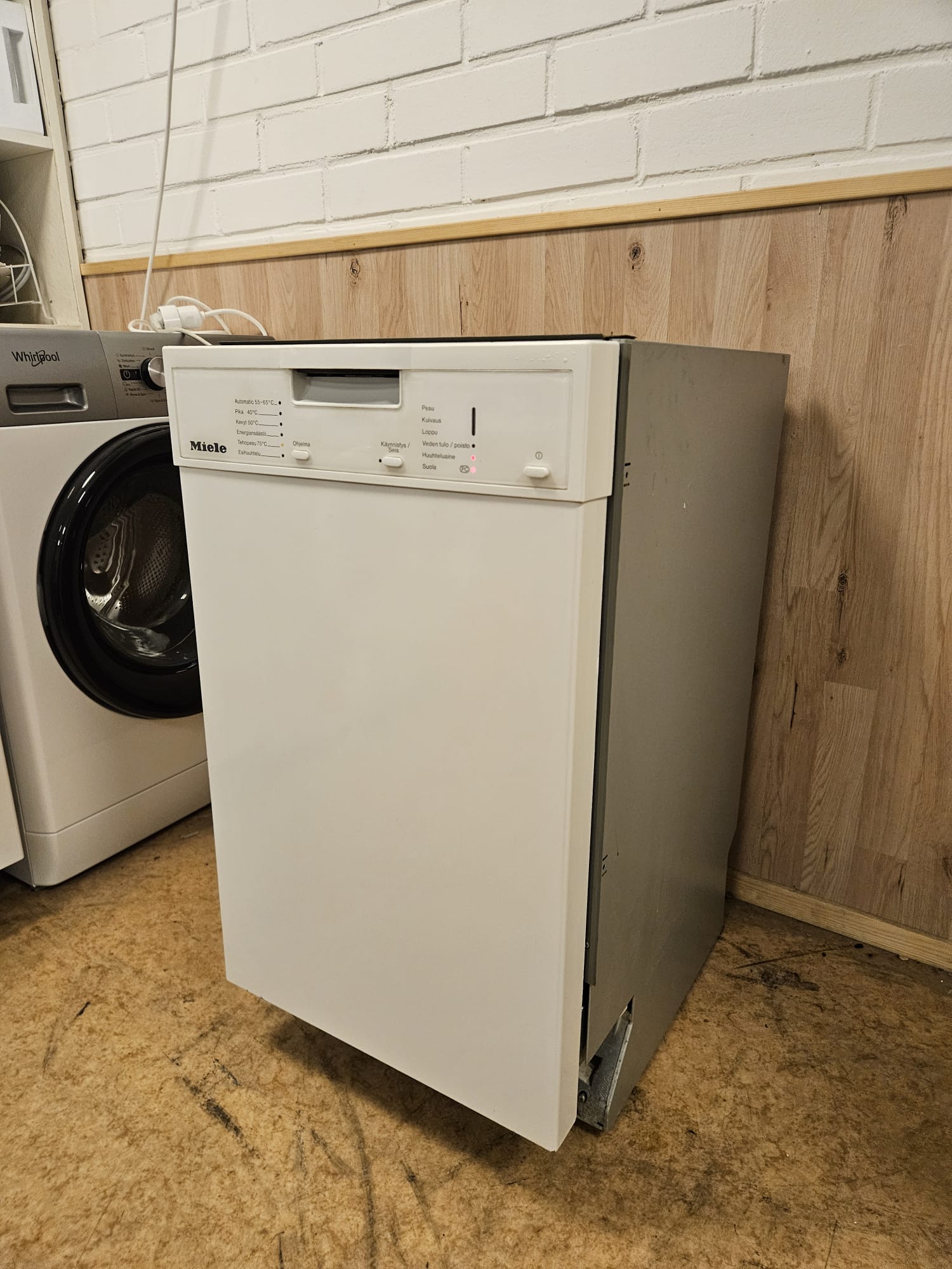 Miele 45cm/3tasoinen tiskikone 