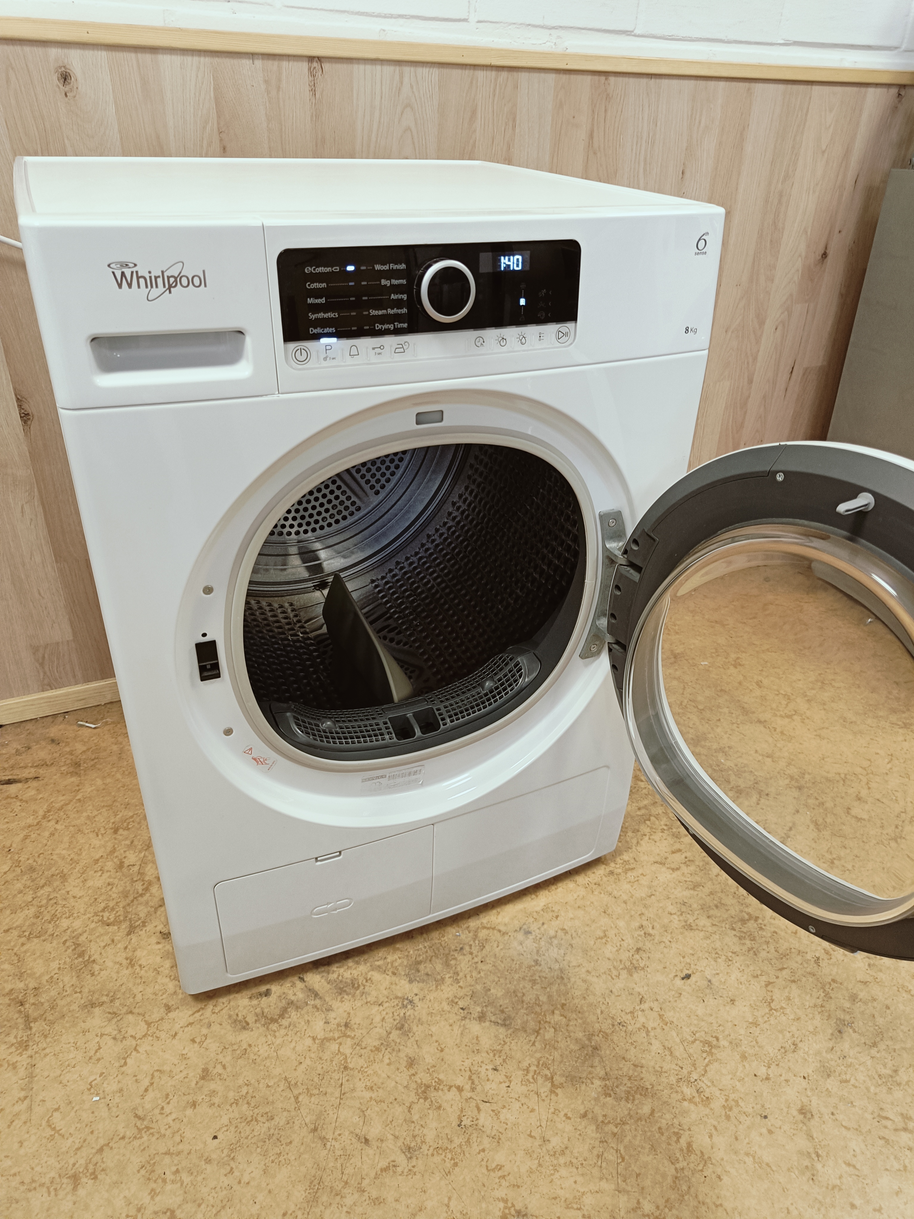 Whirlpool 8kg kuivausrumpu 