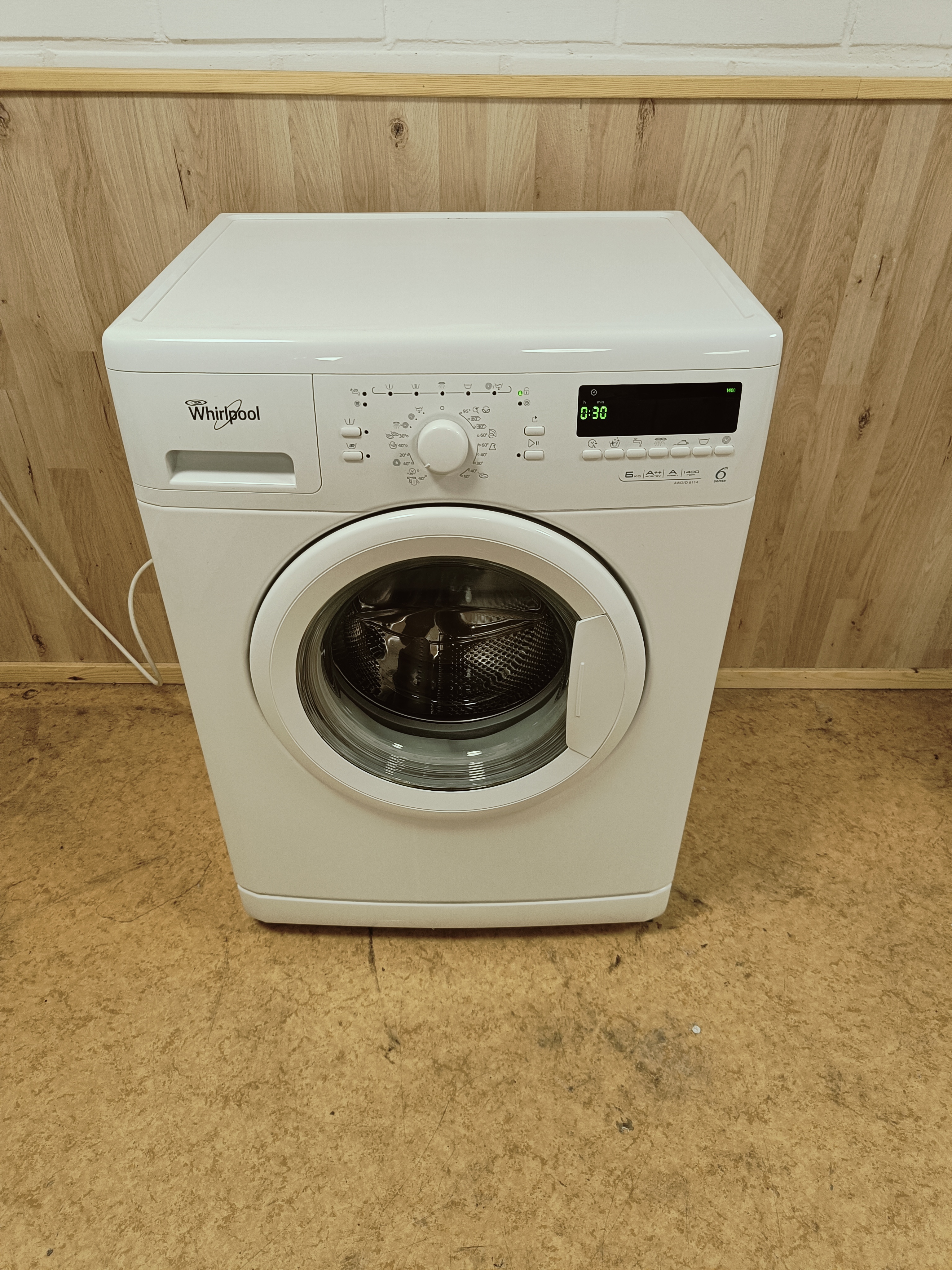 Whirlpool 6kg pesukone 