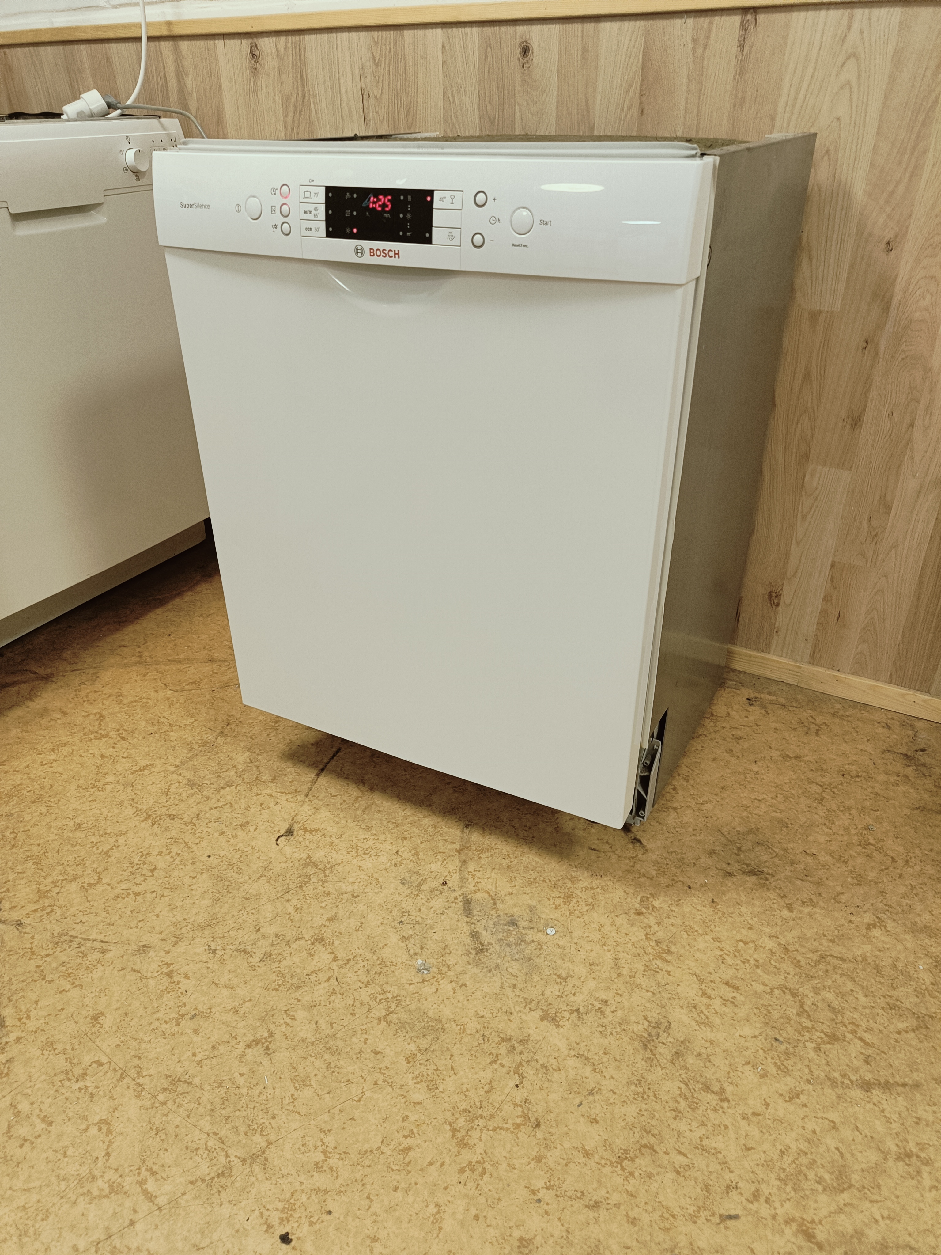 Bosch 60cm/zeolith/3 tasoinen tiskikone 