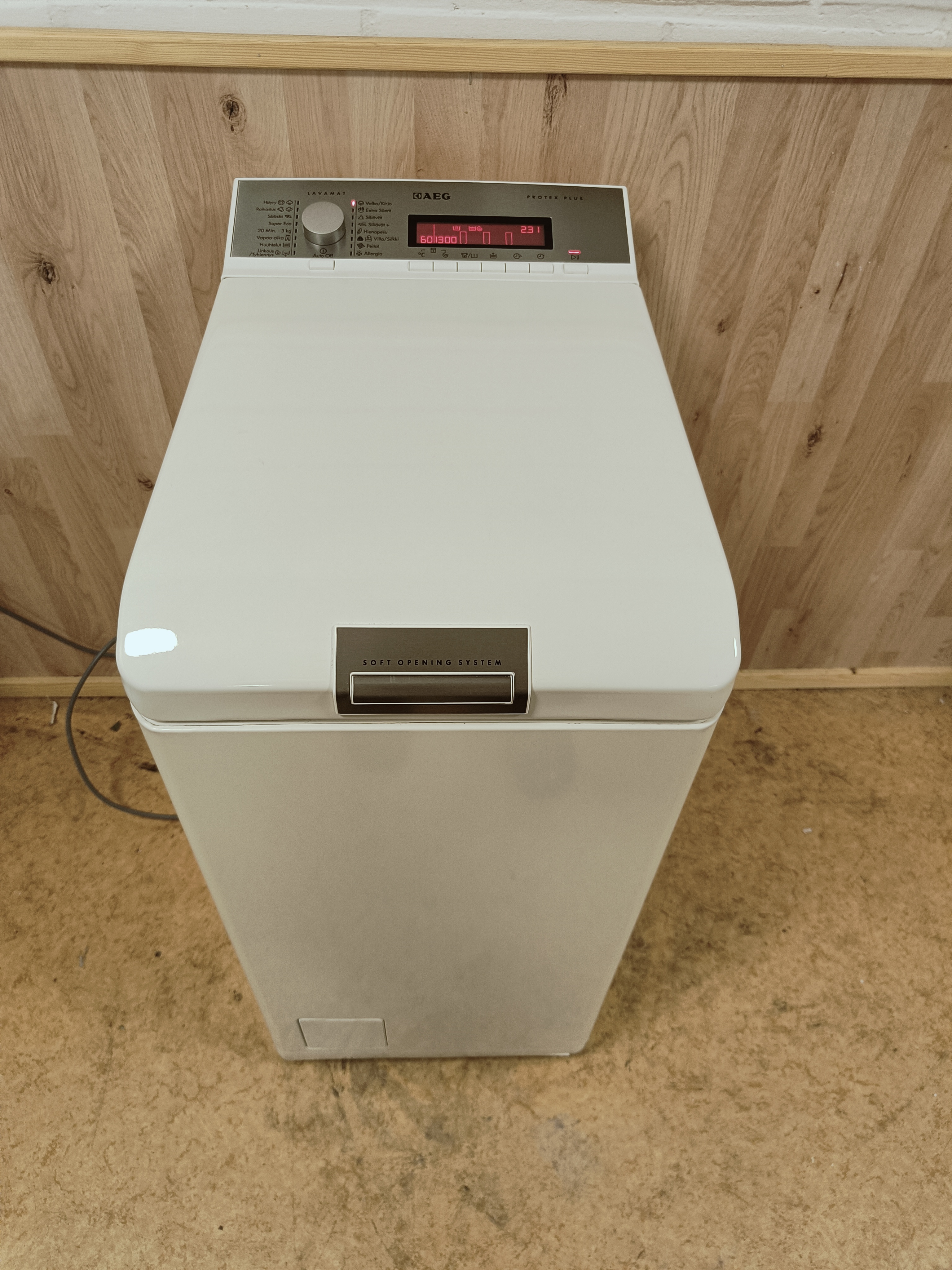 AEG 7kg pesukone 