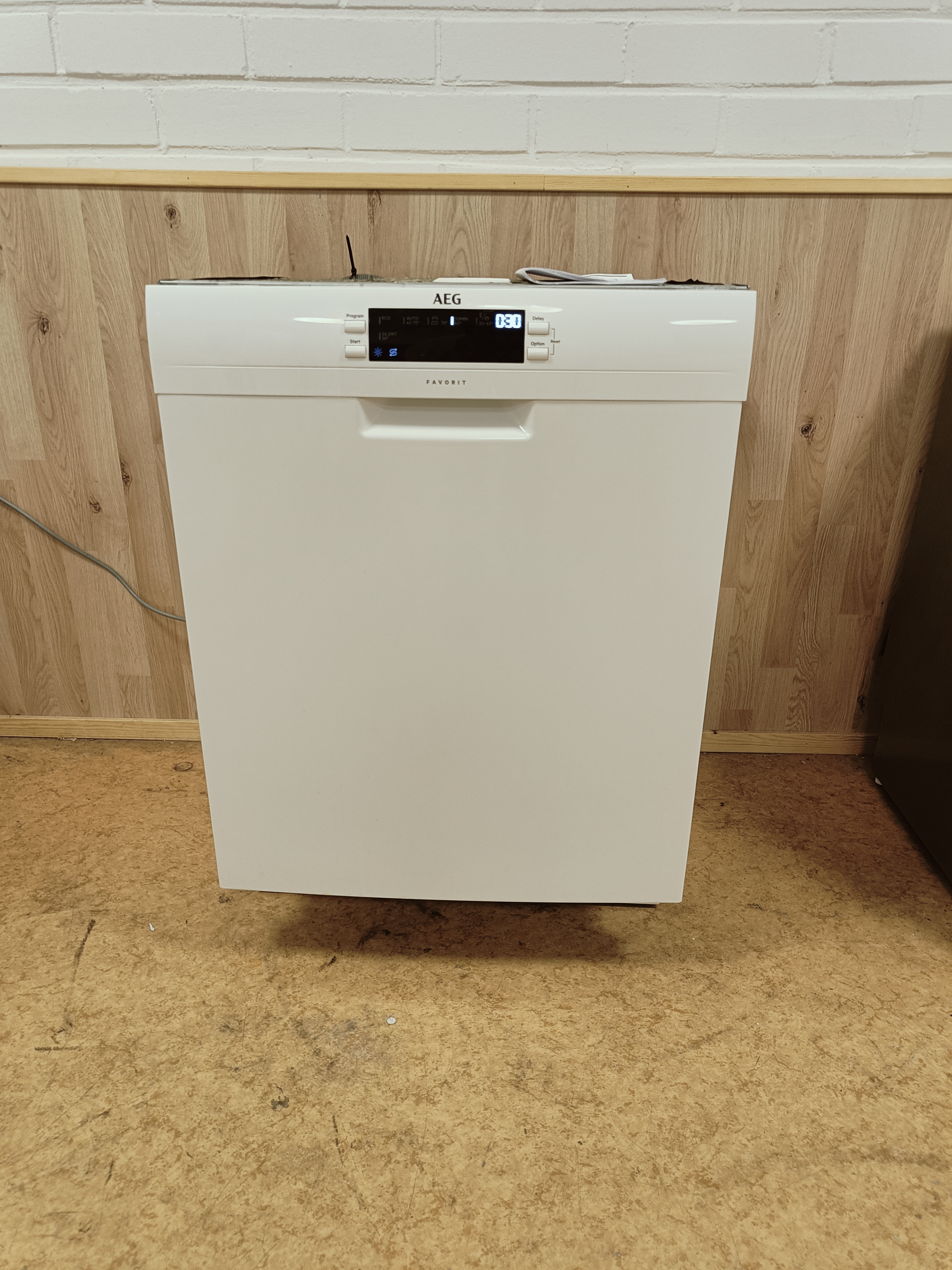 AEG AirDry 60cm tiskikone 