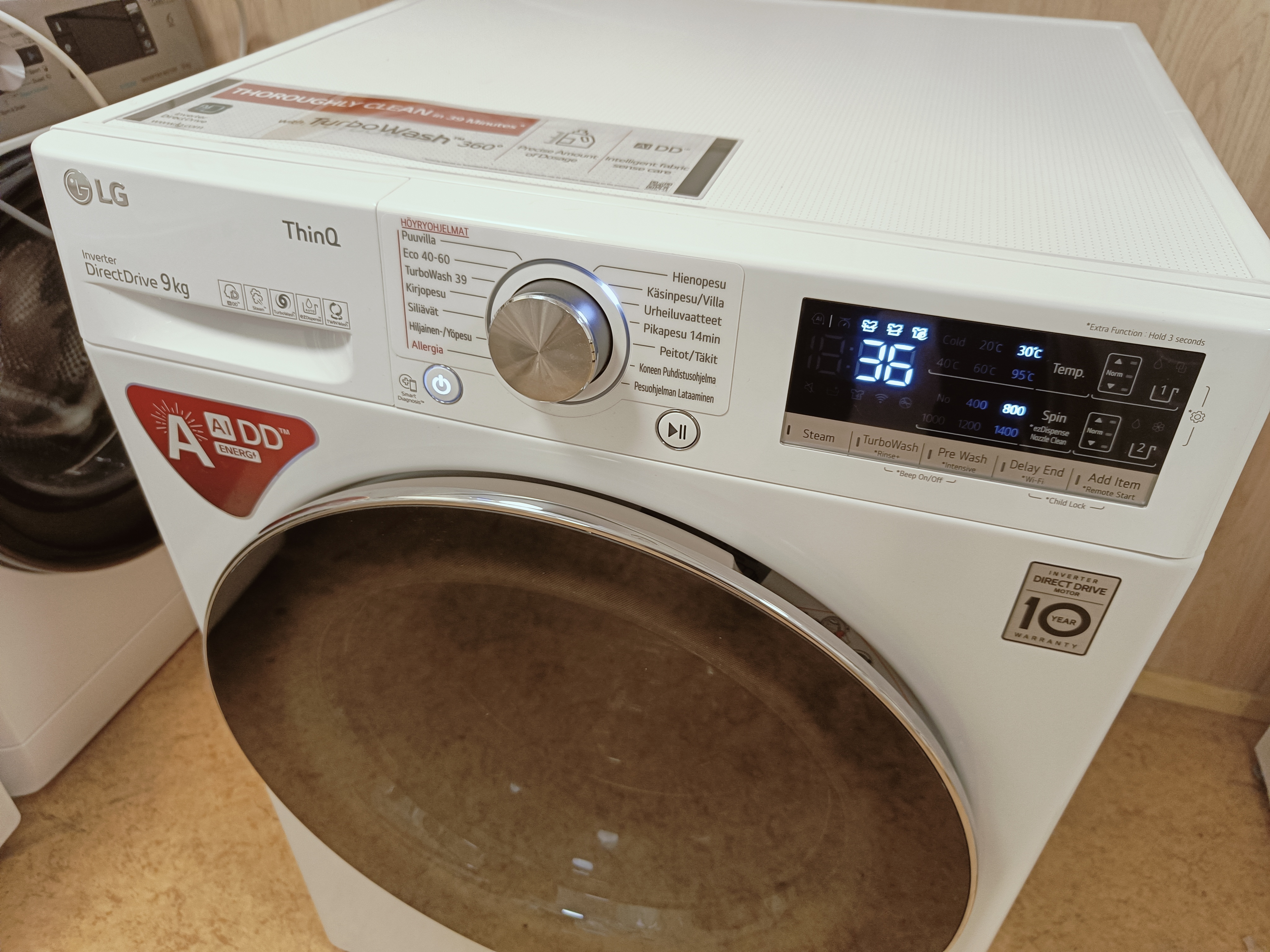 LG ThinQ 9kg pesukone