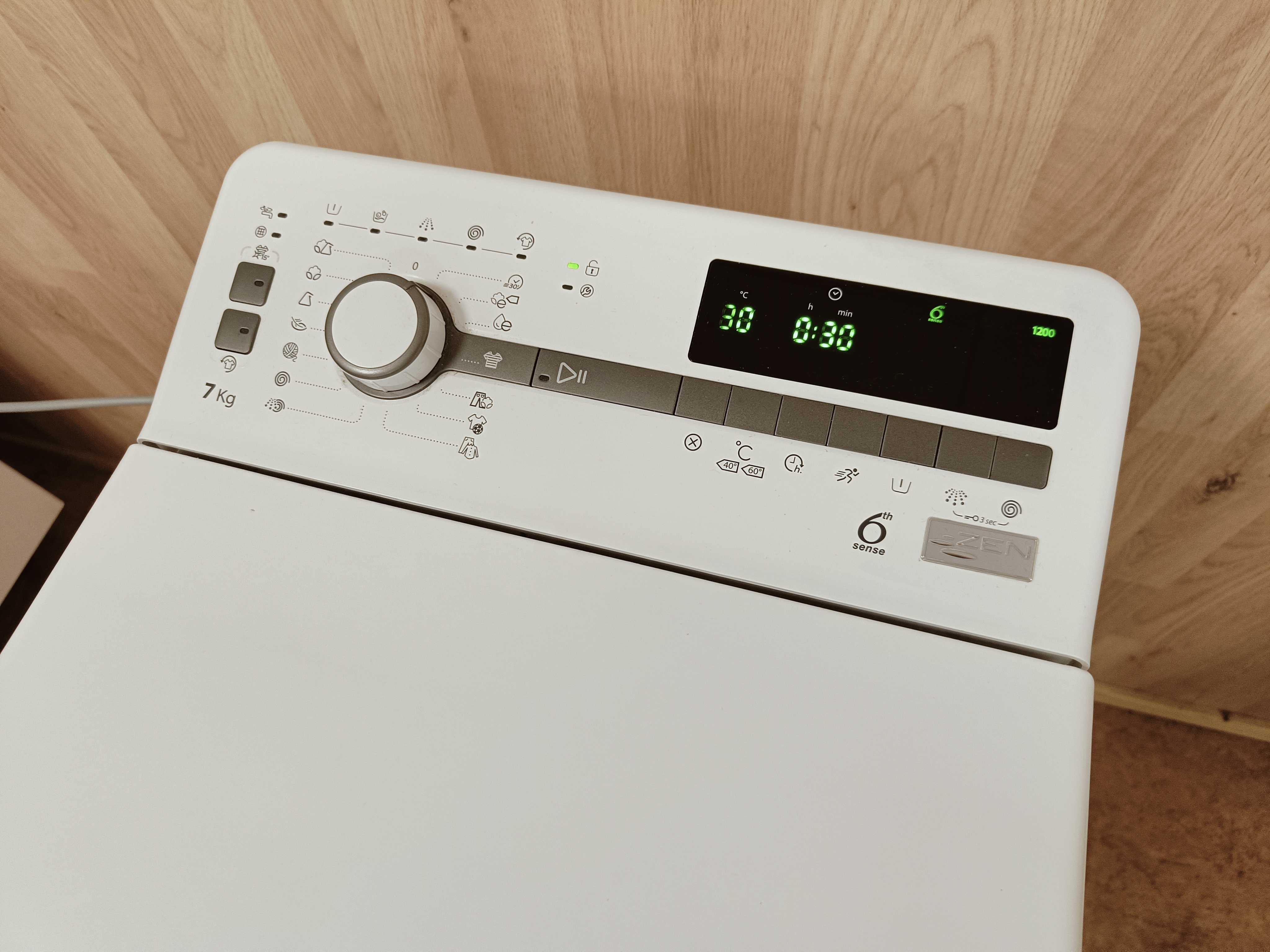 Whirlpool 7kg ZEN pesukone