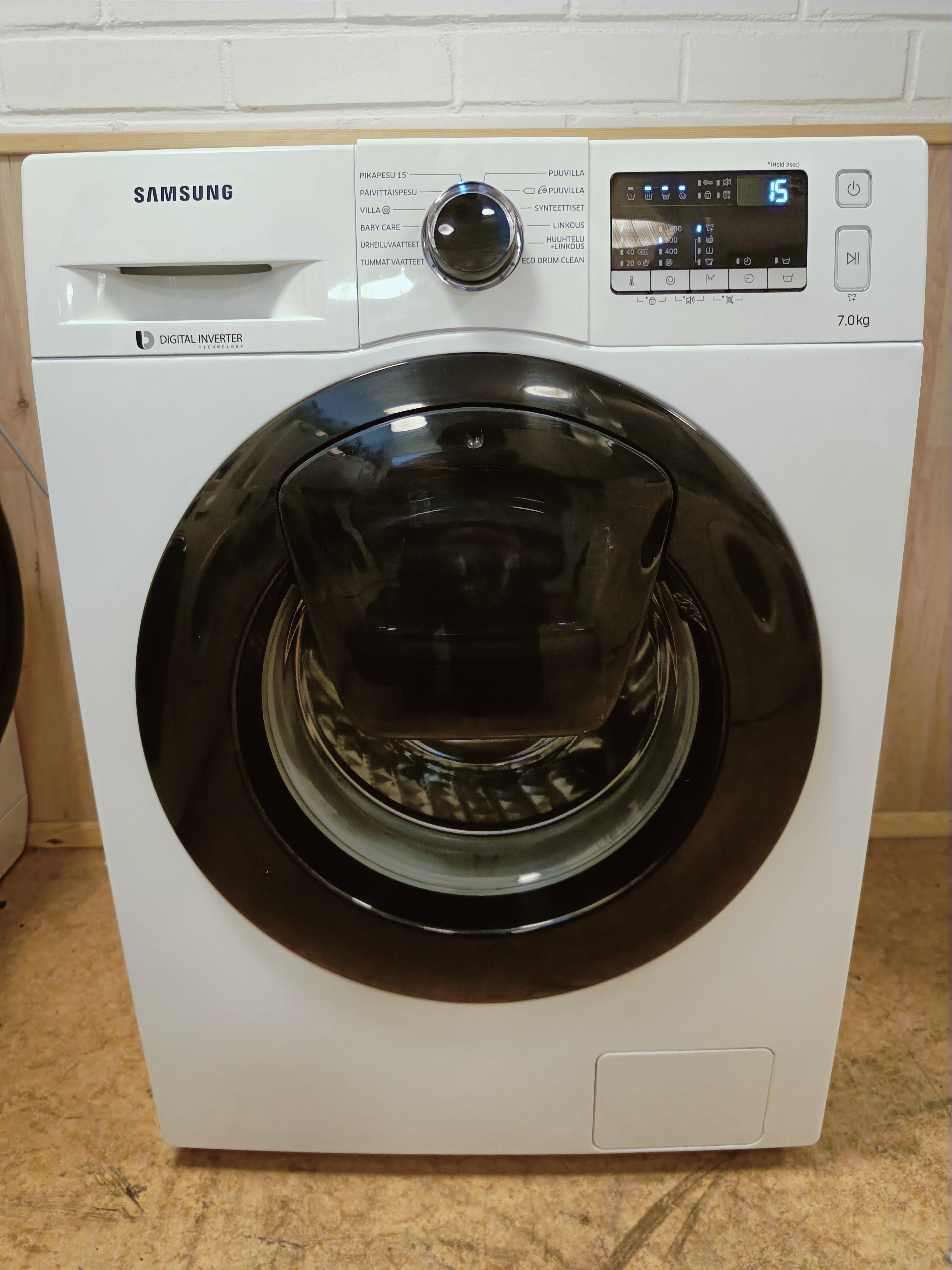 Samsung AddWash 7kg pesukone 