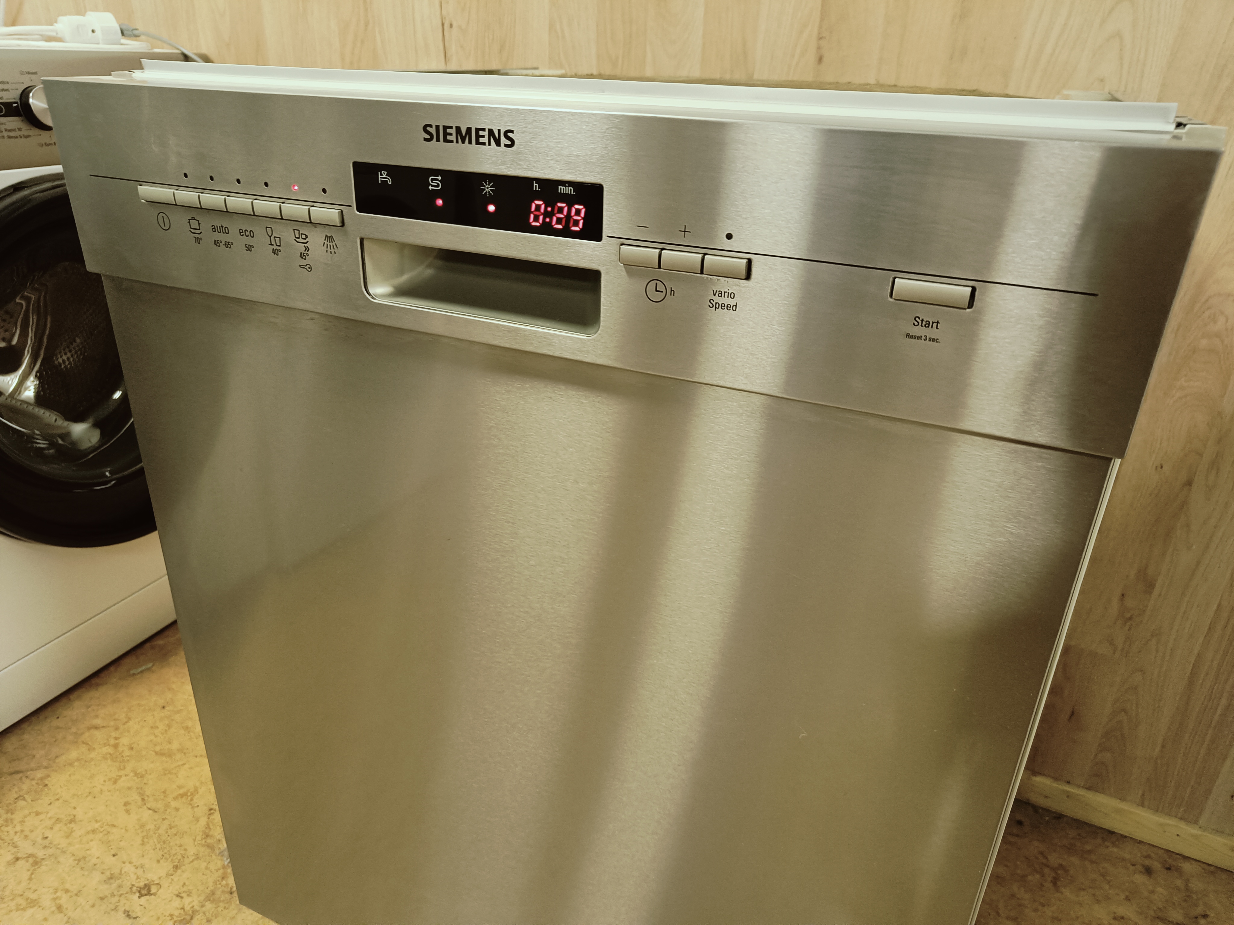 Siemens 3 tasoinen 60cm tiskikone 