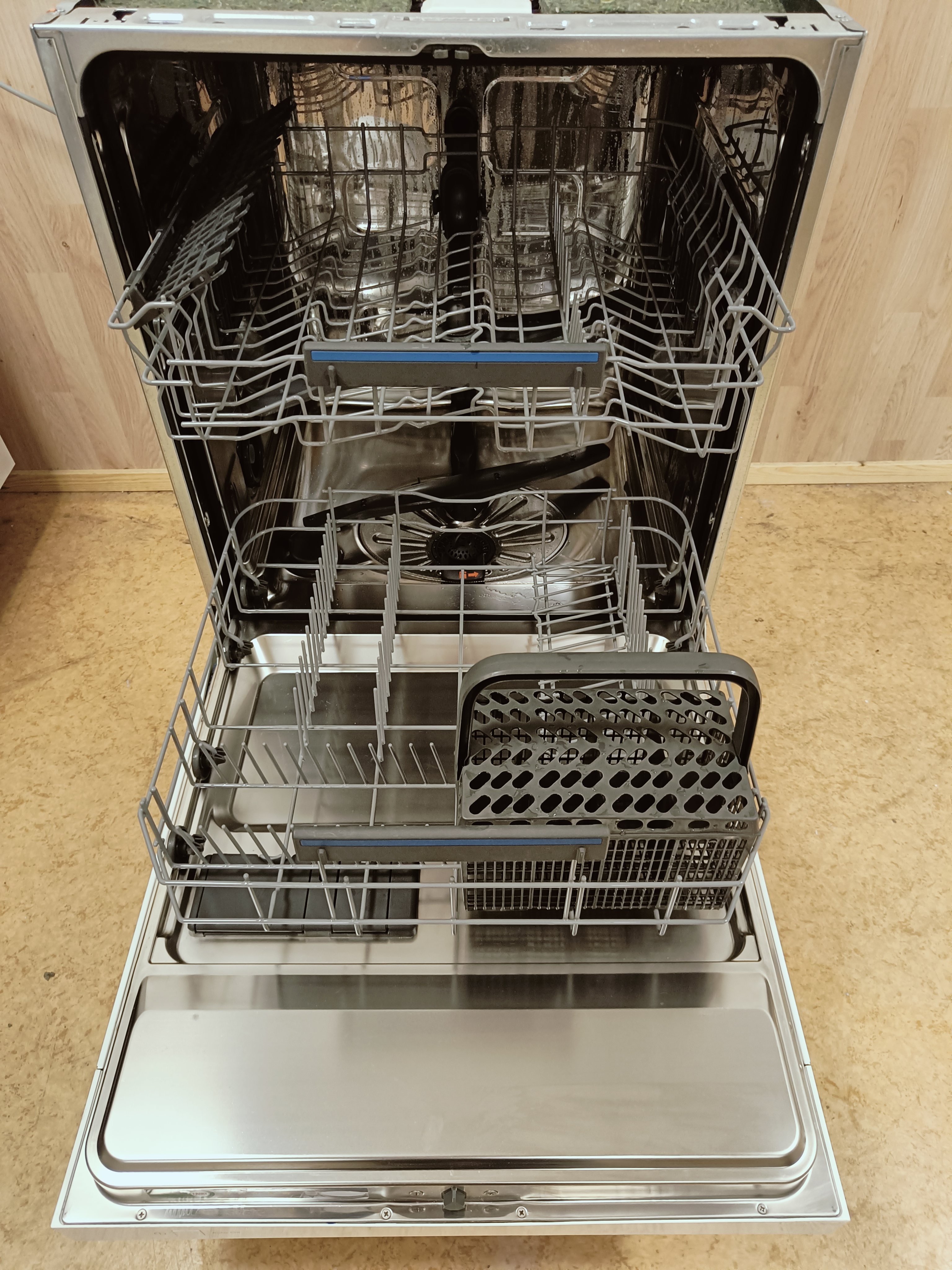 Electrolux 60cm tiskikone 