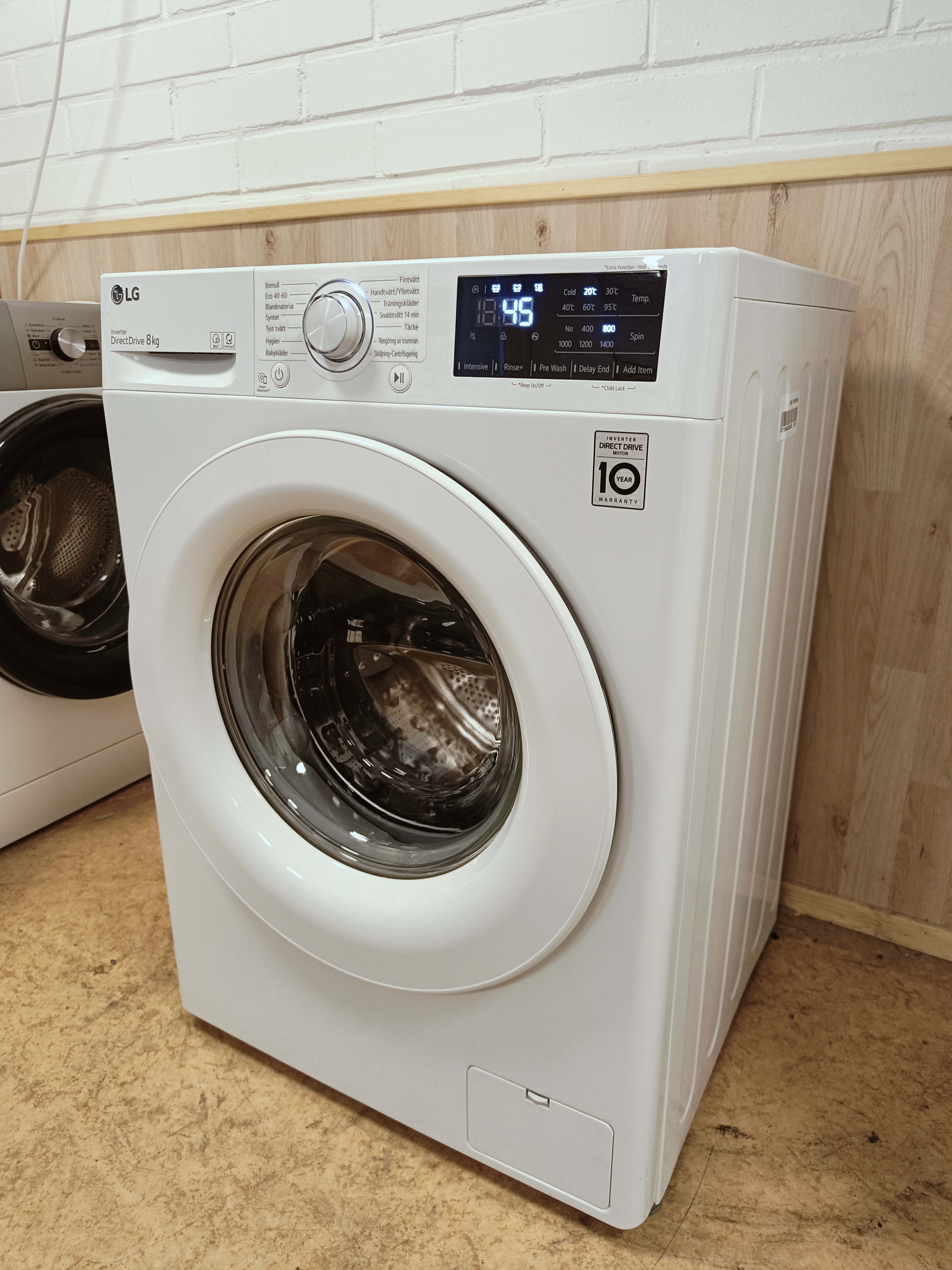 LG DirectDrive 8kg pesukone 