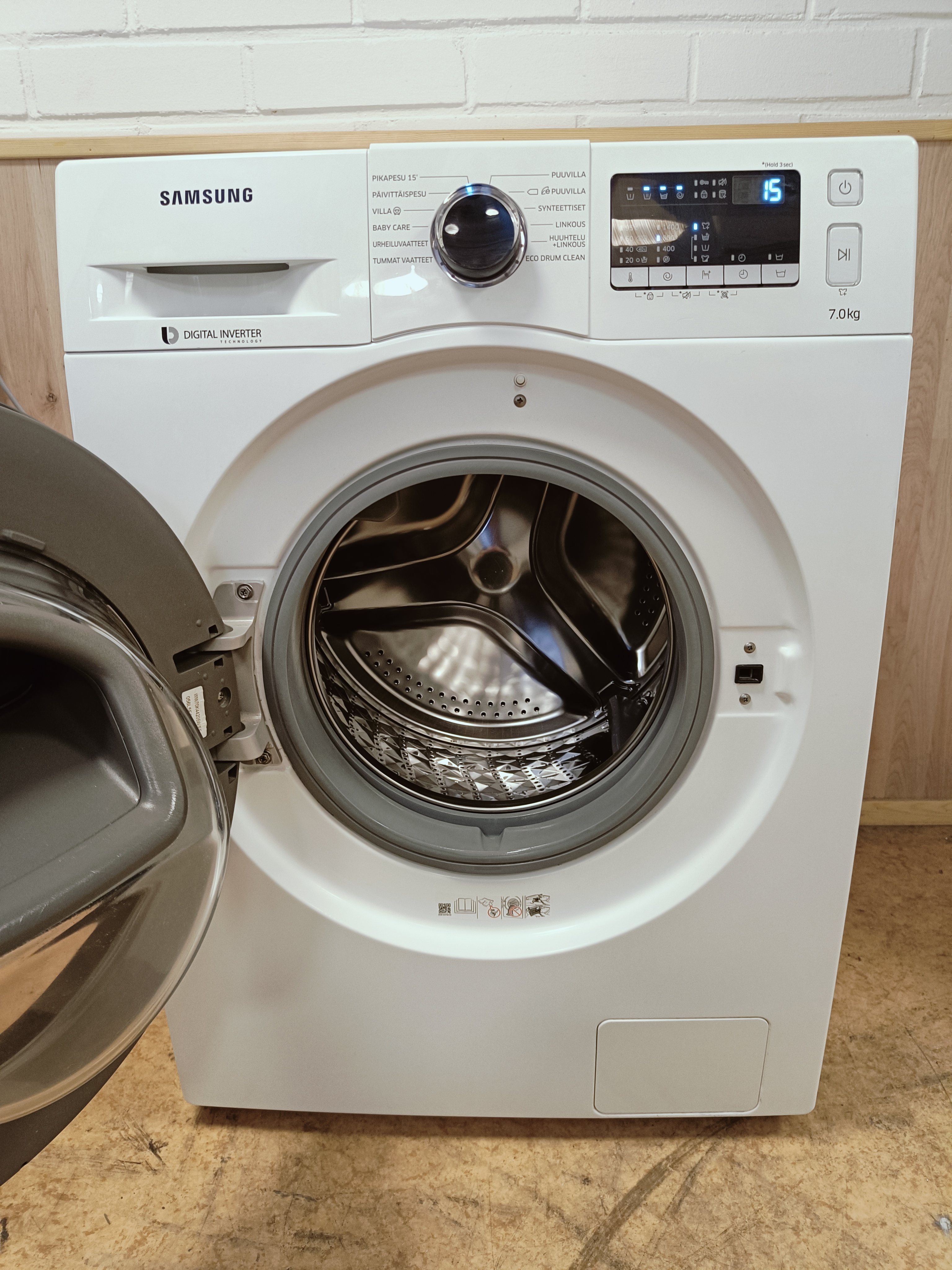 Samsung AddWash 7kg pesukone 