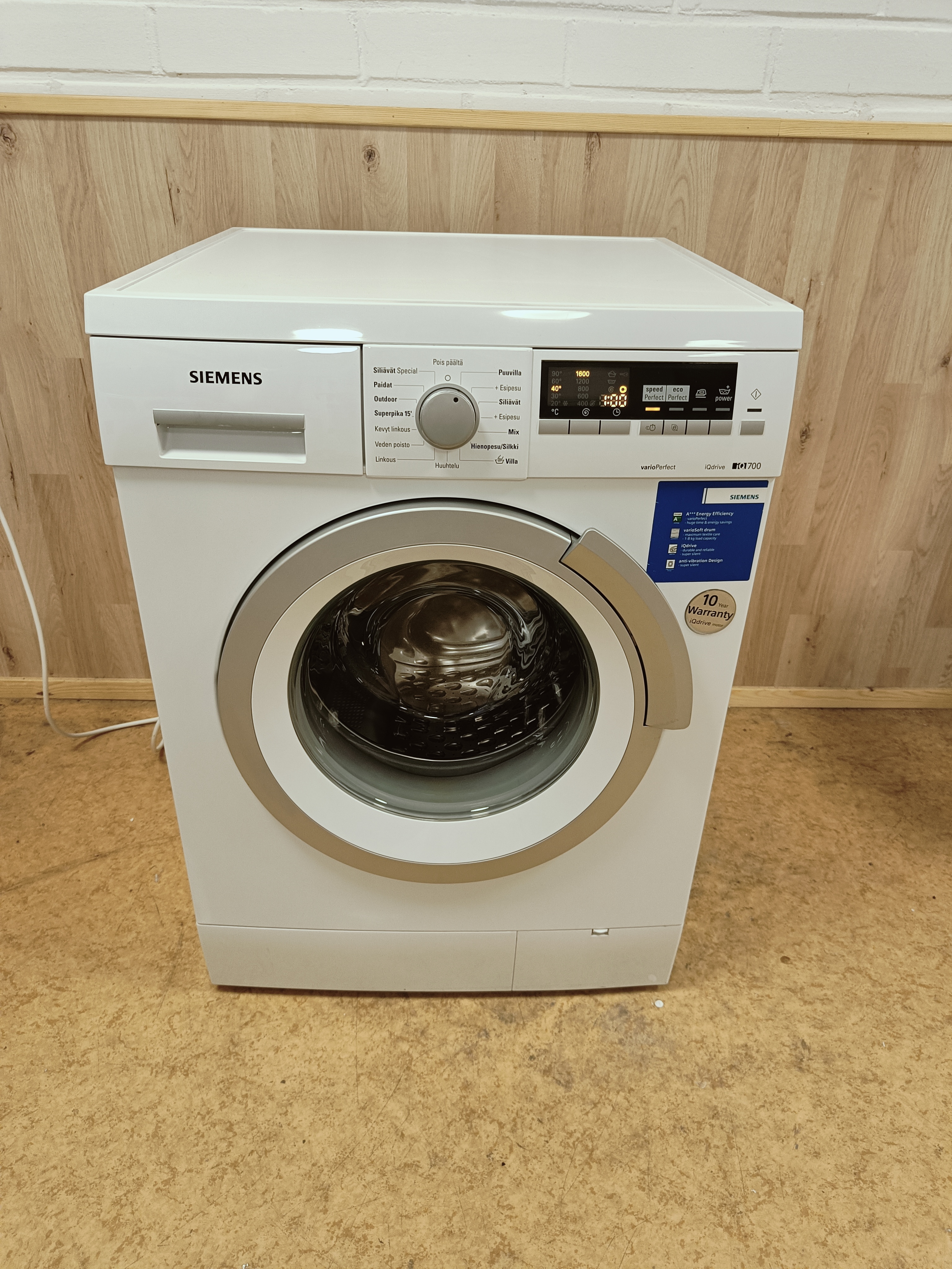 Siemens iQ700 8kg pesukone 