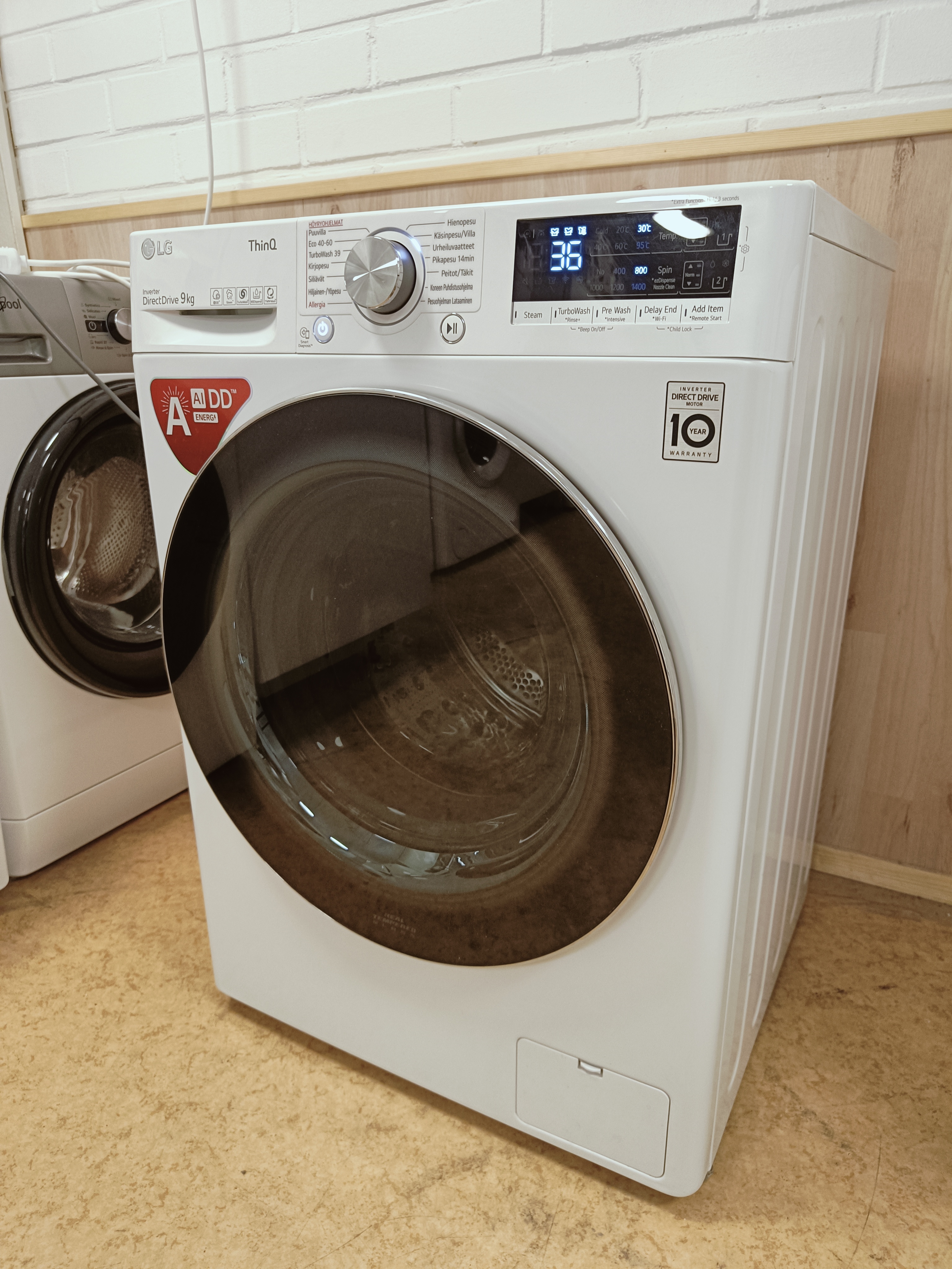 LG ThinQ 9kg pesukone