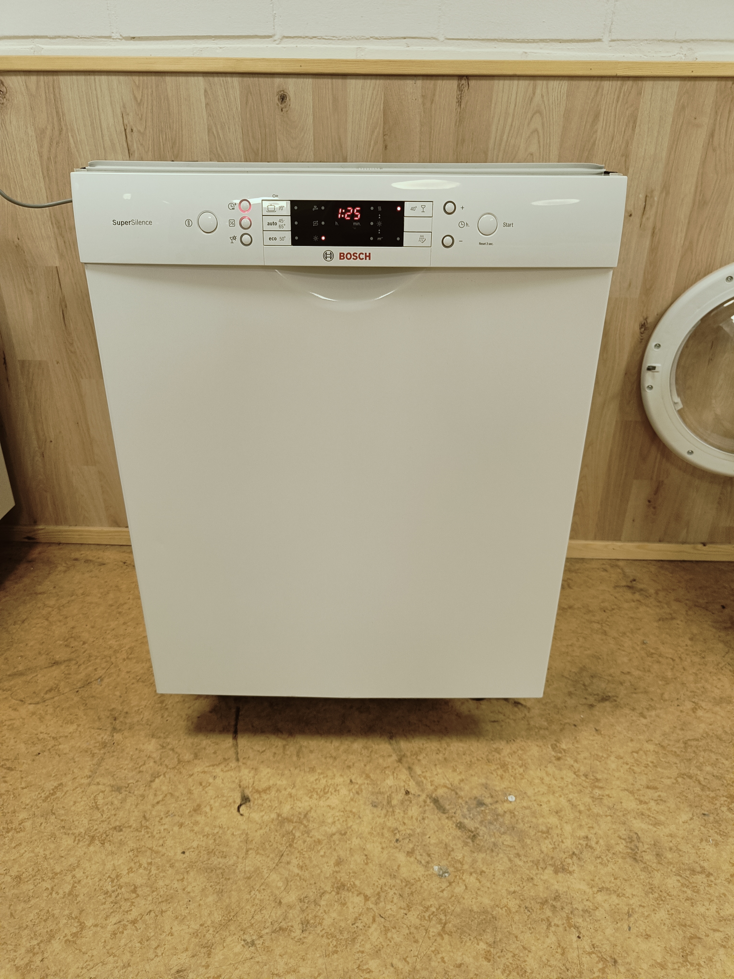 Bosch 60cm/zeolith/3 tasoinen tiskikone 