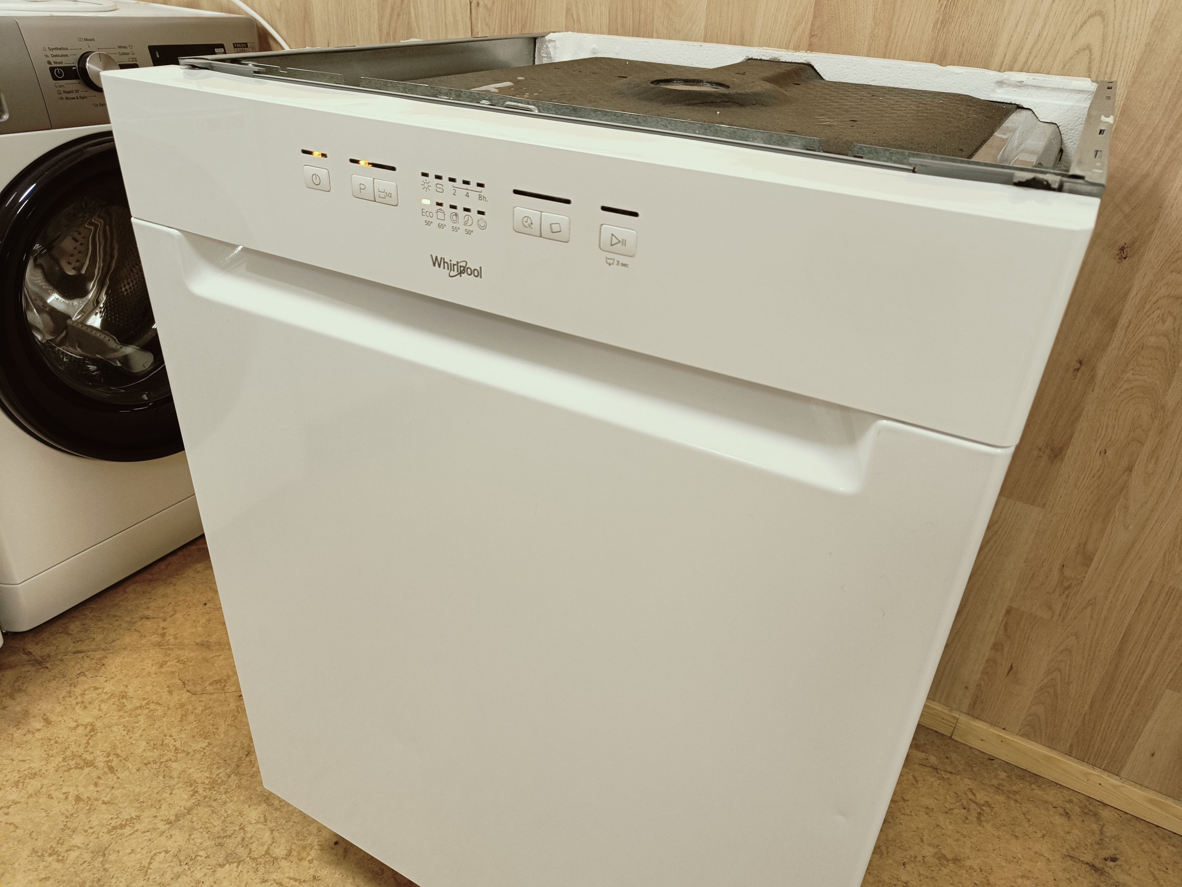 Whirlpool 60cm tiskikone 