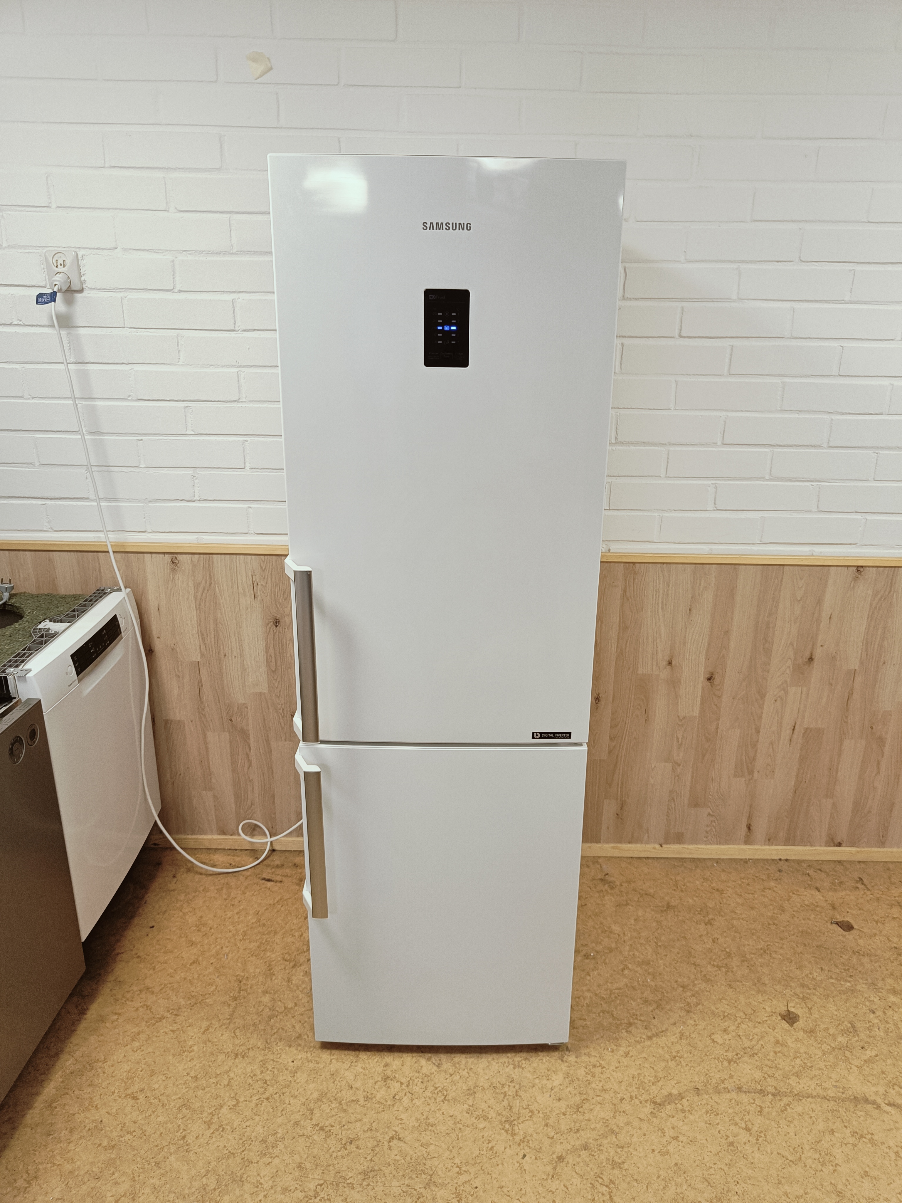 Samsung jääkaappi- pakastin 