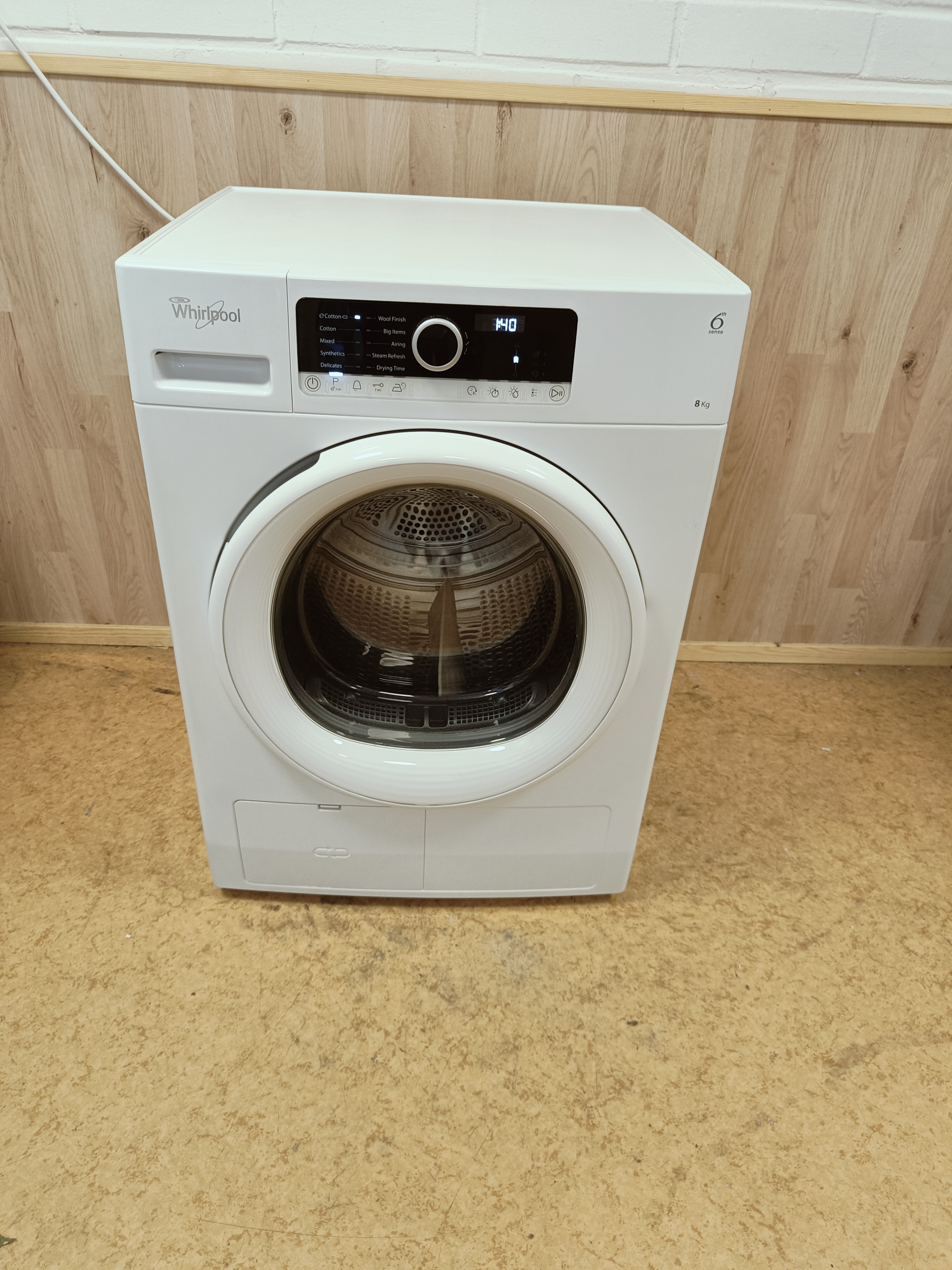 Whirlpool 8kg kuivausrumpu 
