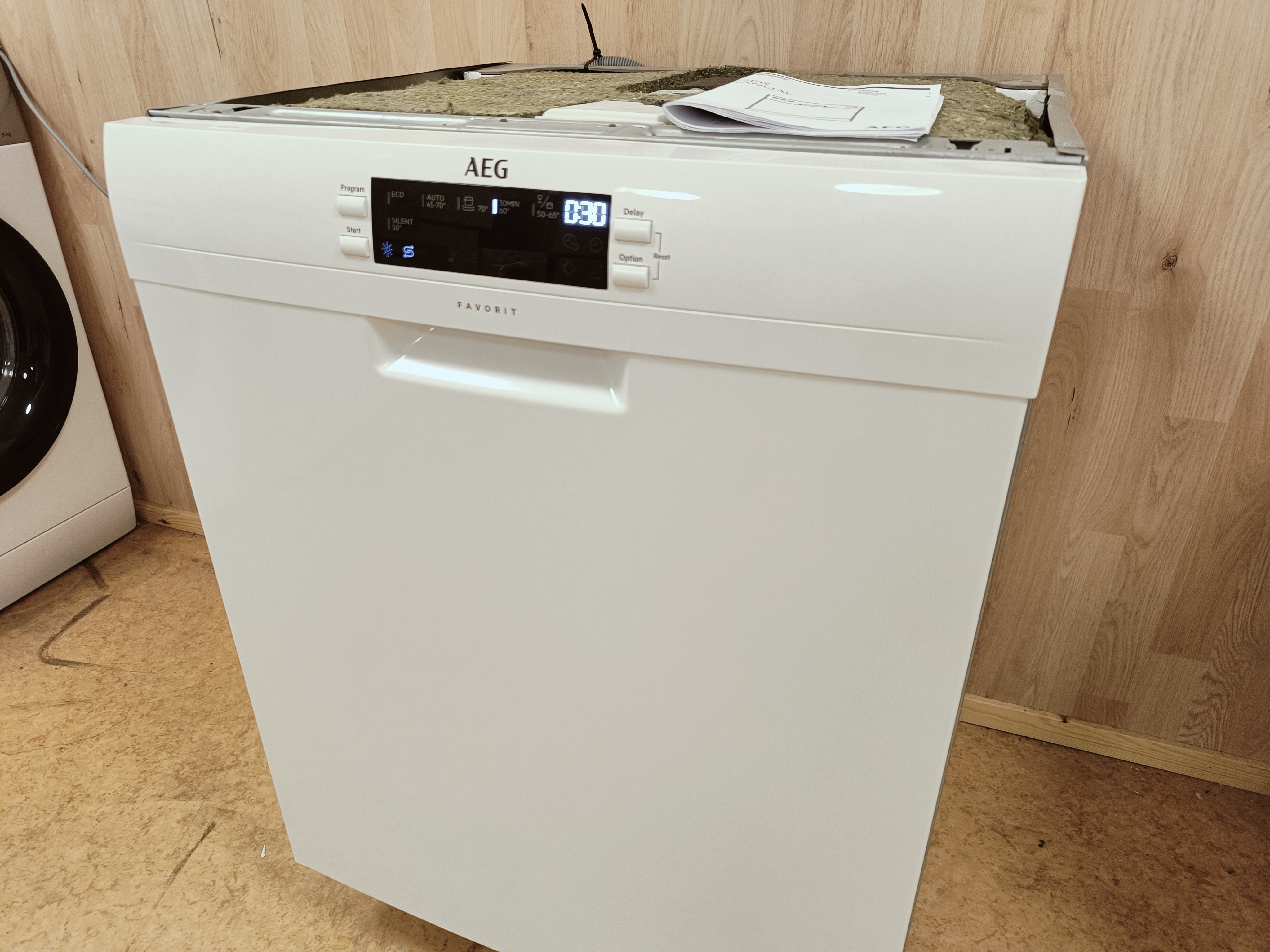 AEG AirDry 60cm tiskikone 