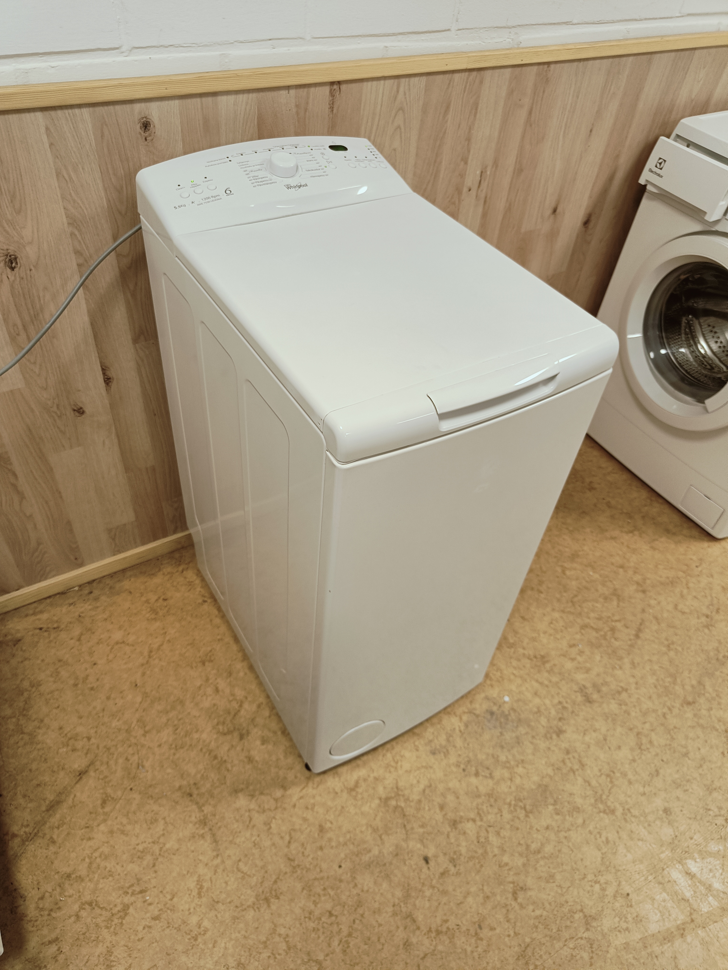 Whirlpool 5.5kg pesukone