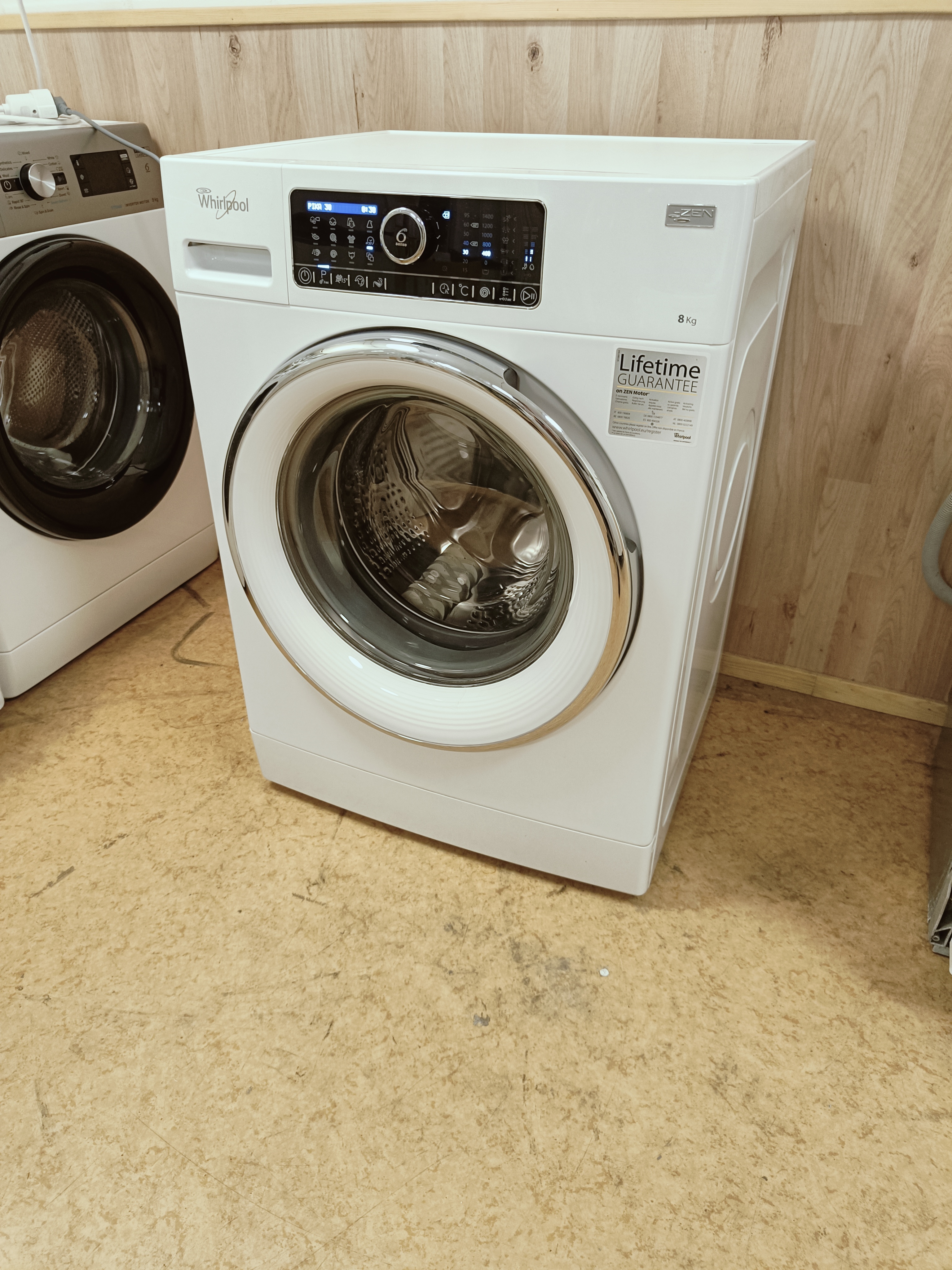 Whirlpool 8kg pesukone