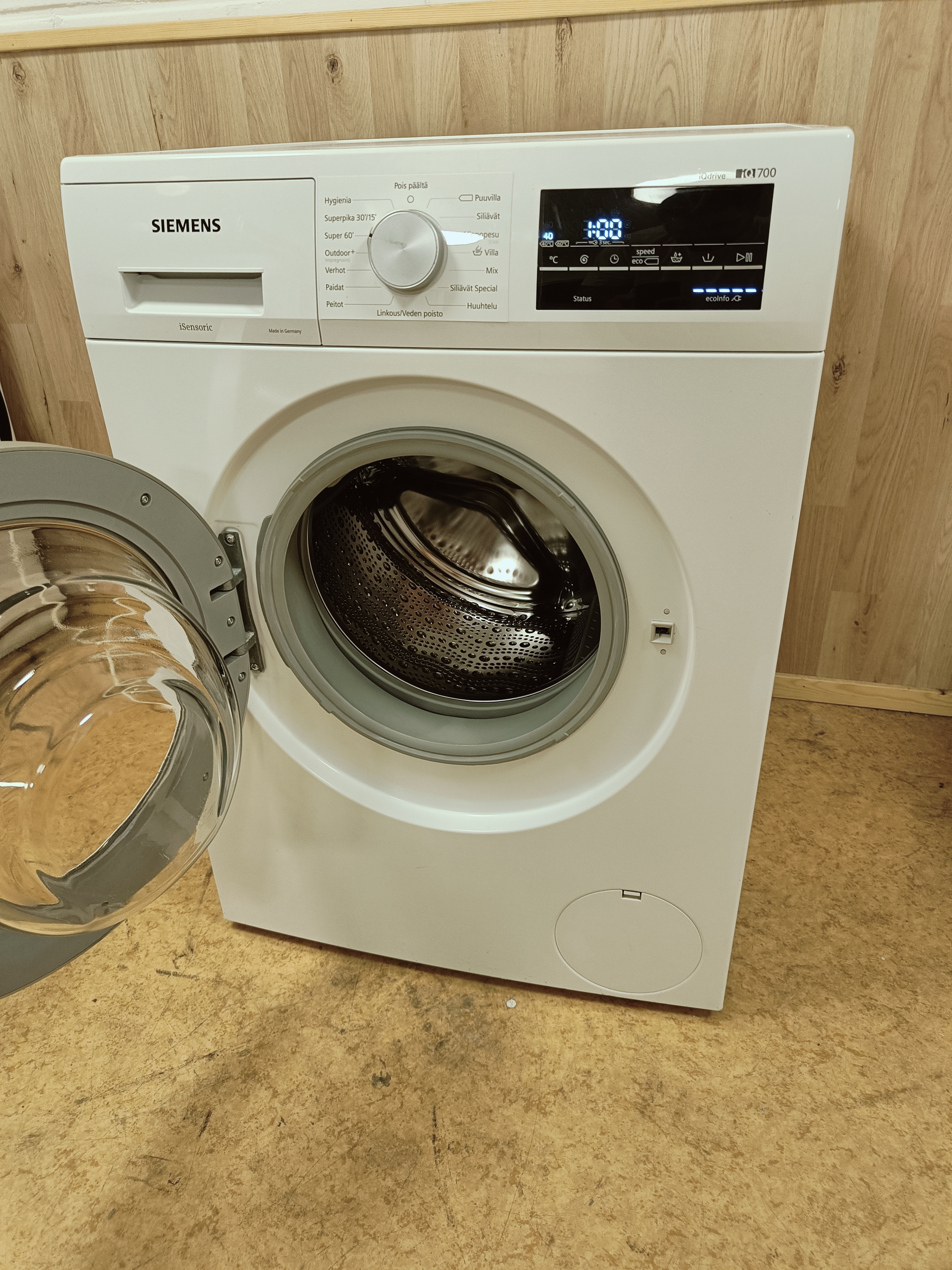 Siemens iQ700 8kg pesukone