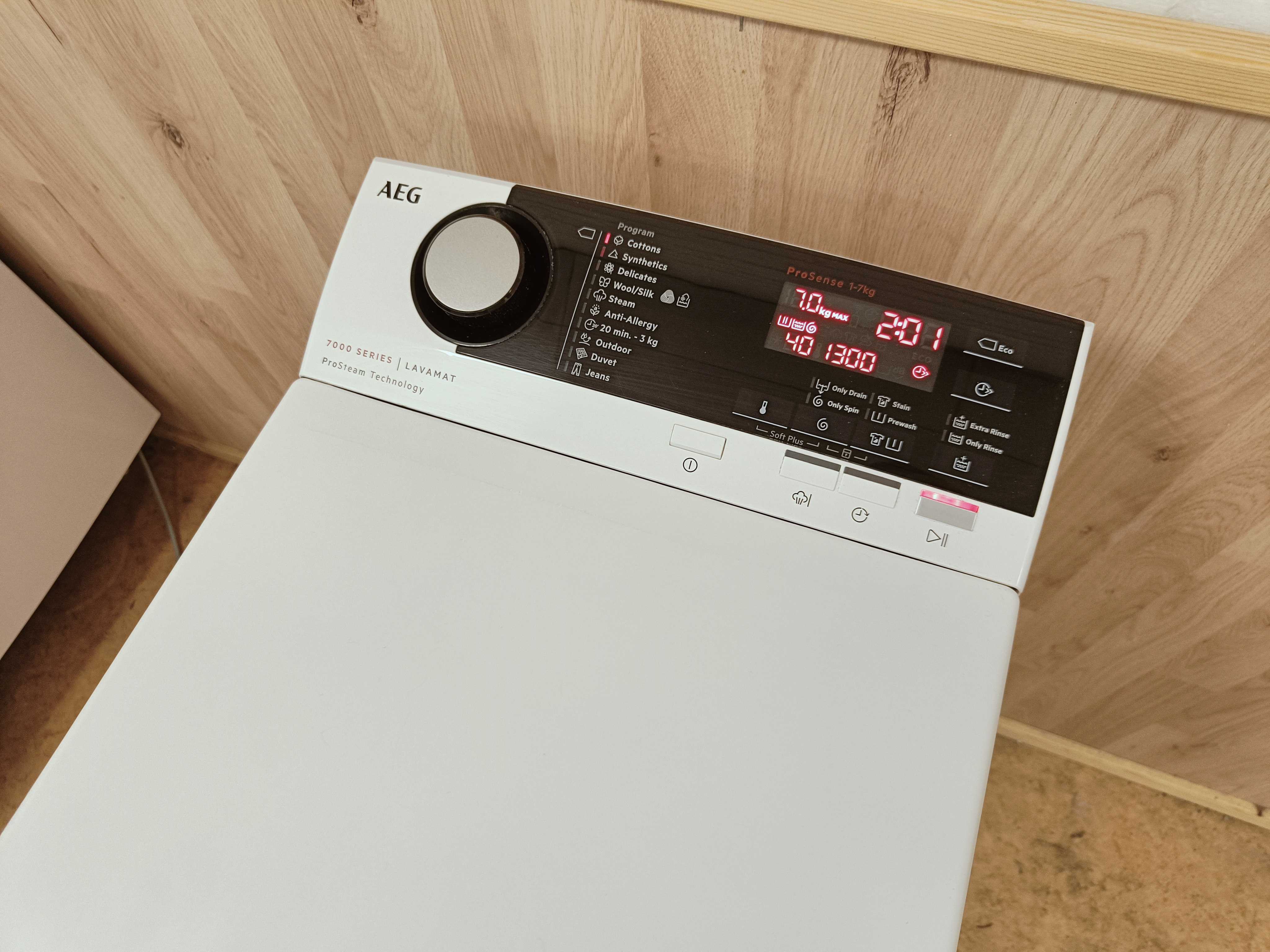 AEG 7kg pesukone 