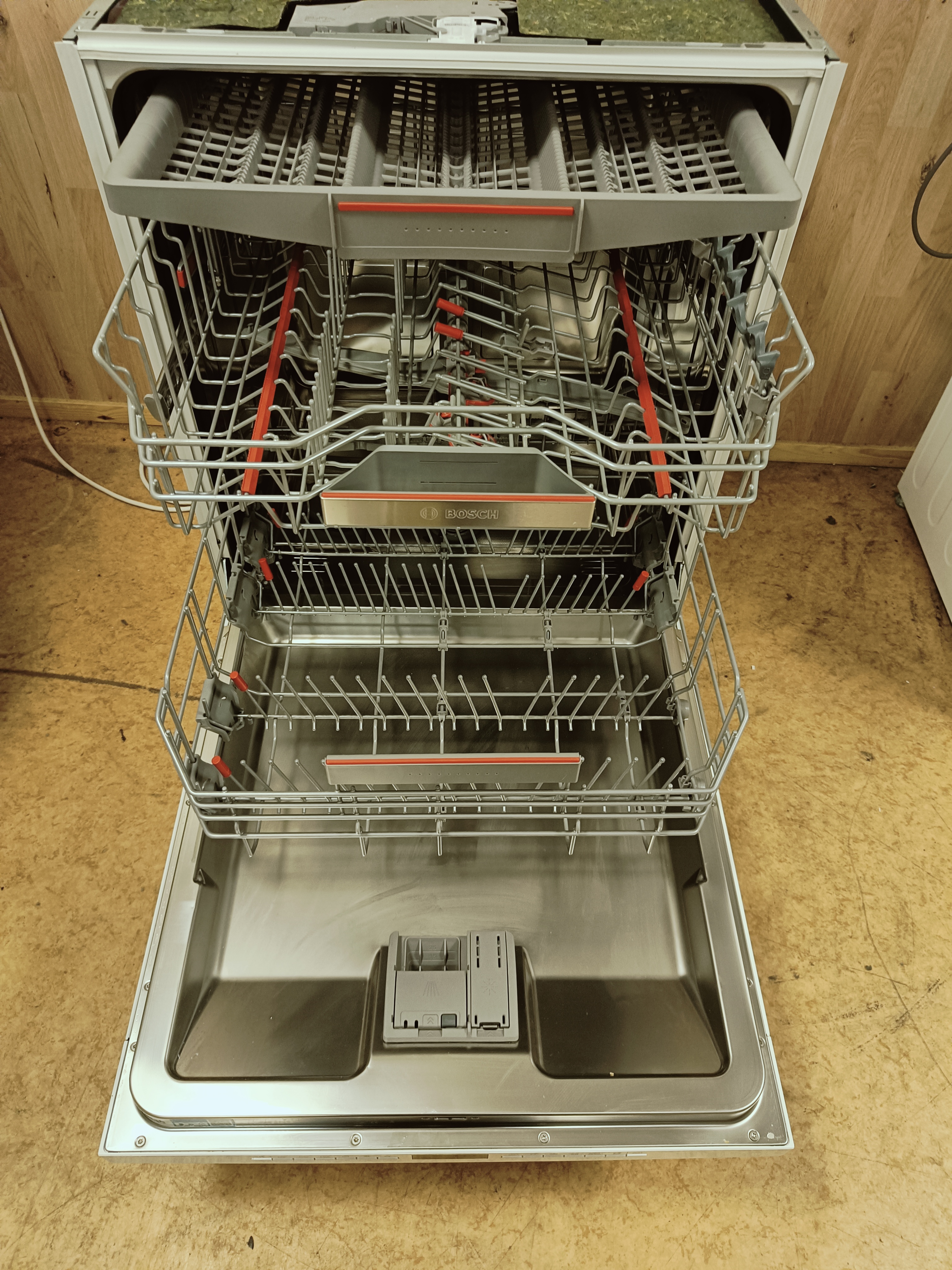 Bosch Serie6 3 tasoinen tiskikone 