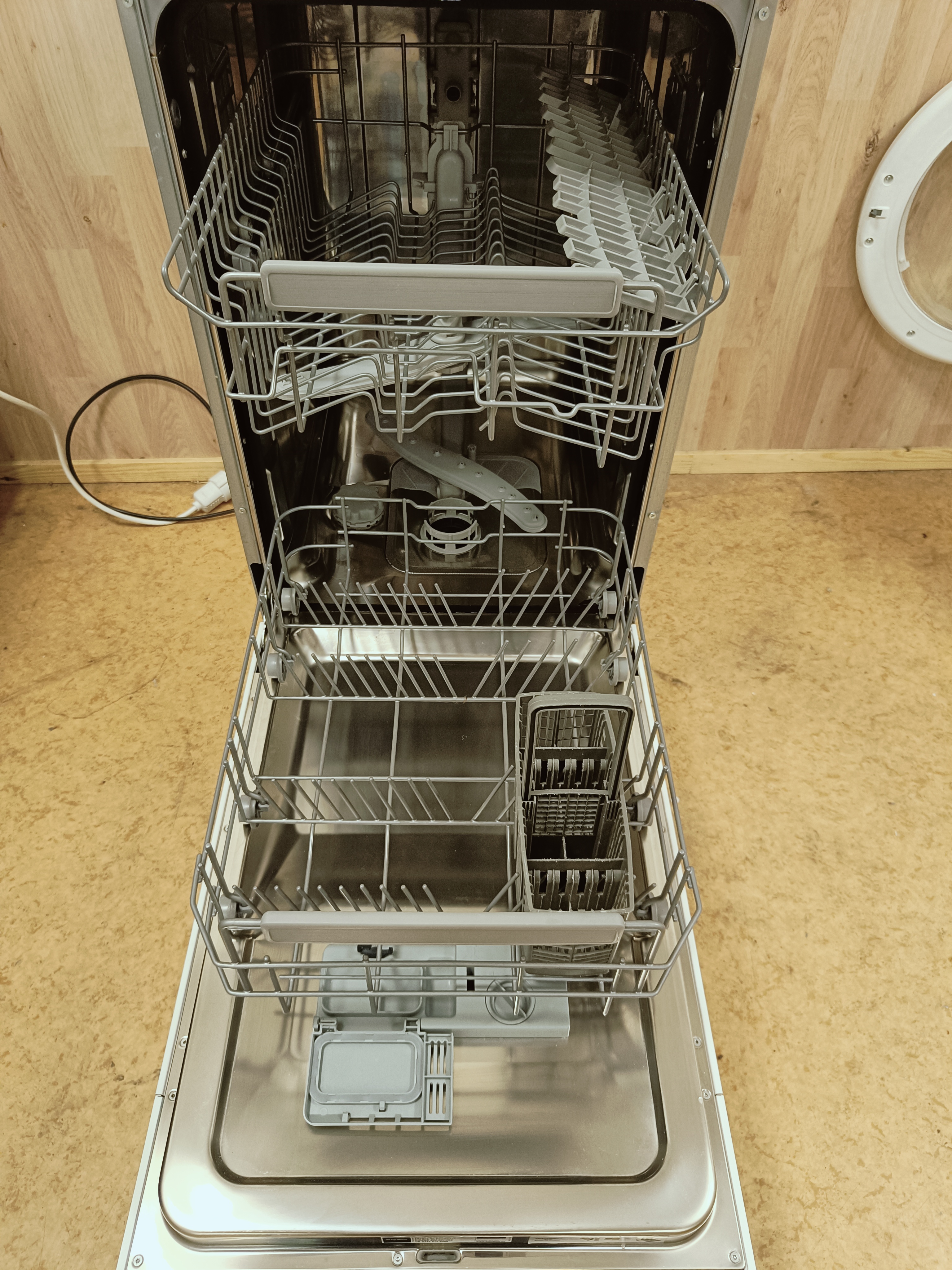 Whirlpool 45cm tiskikone 