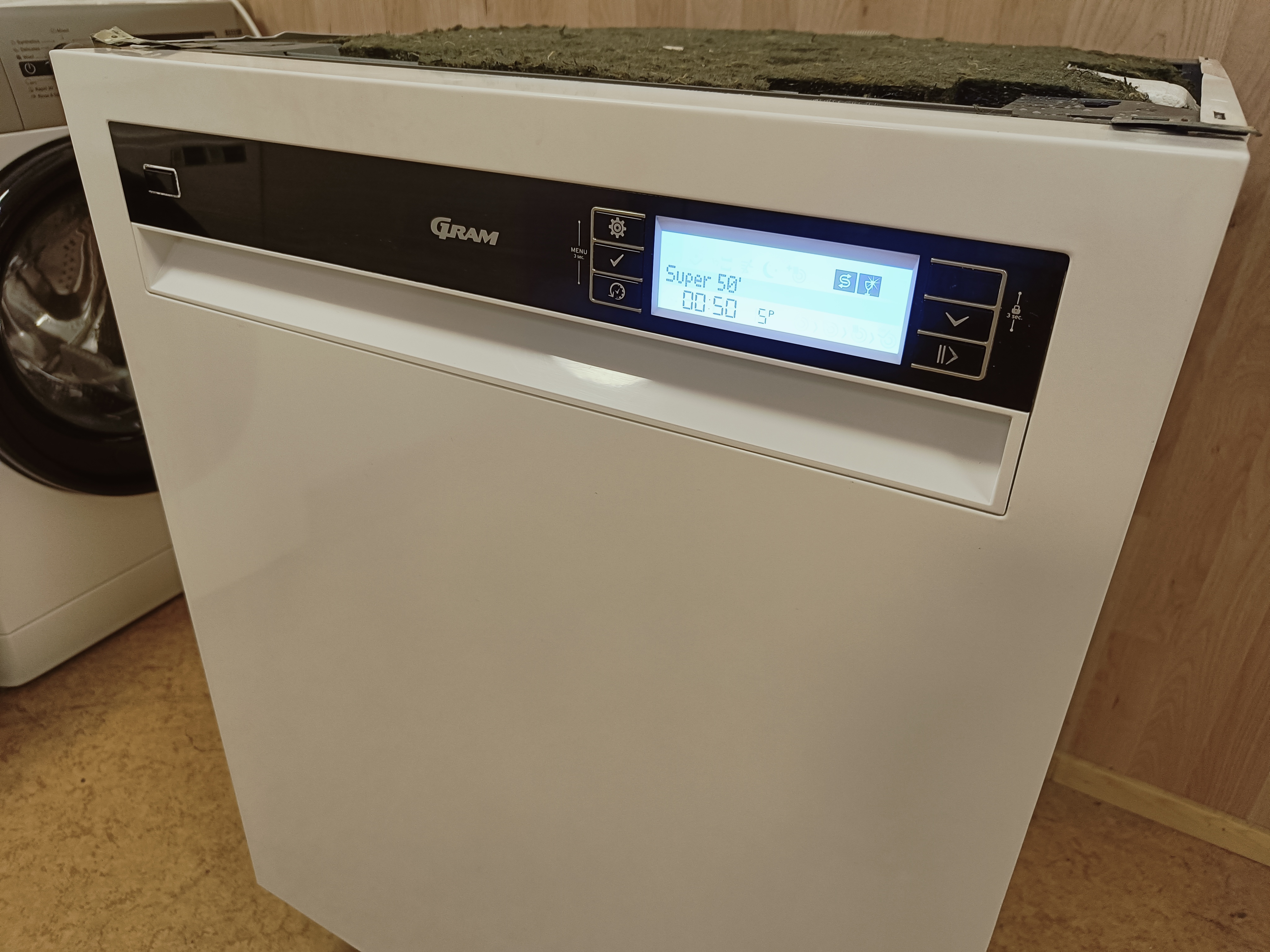 Gram 60cm/ 3 tasoinen tiskikone 