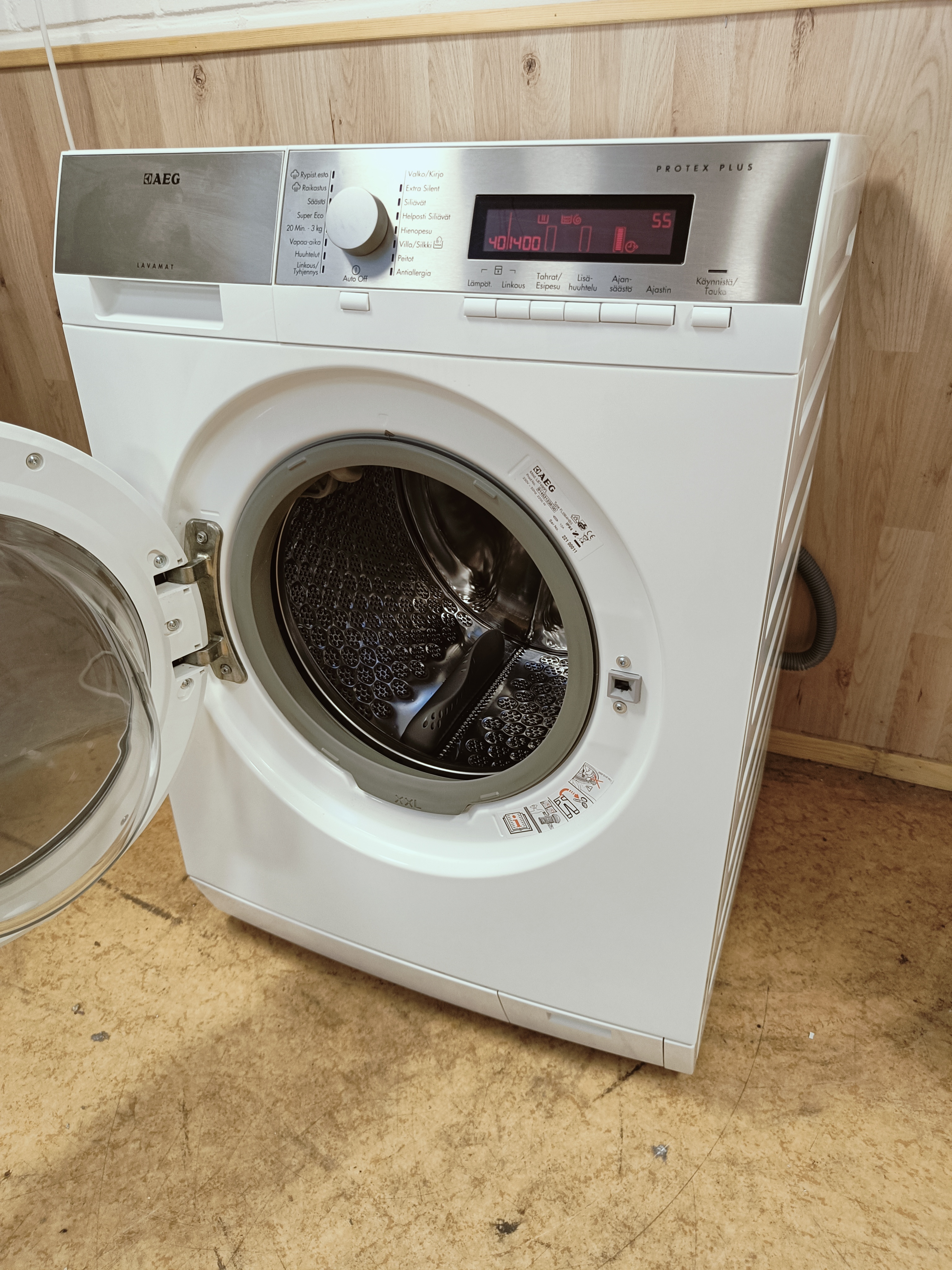 AEG Protex Plus 9kg pesukone