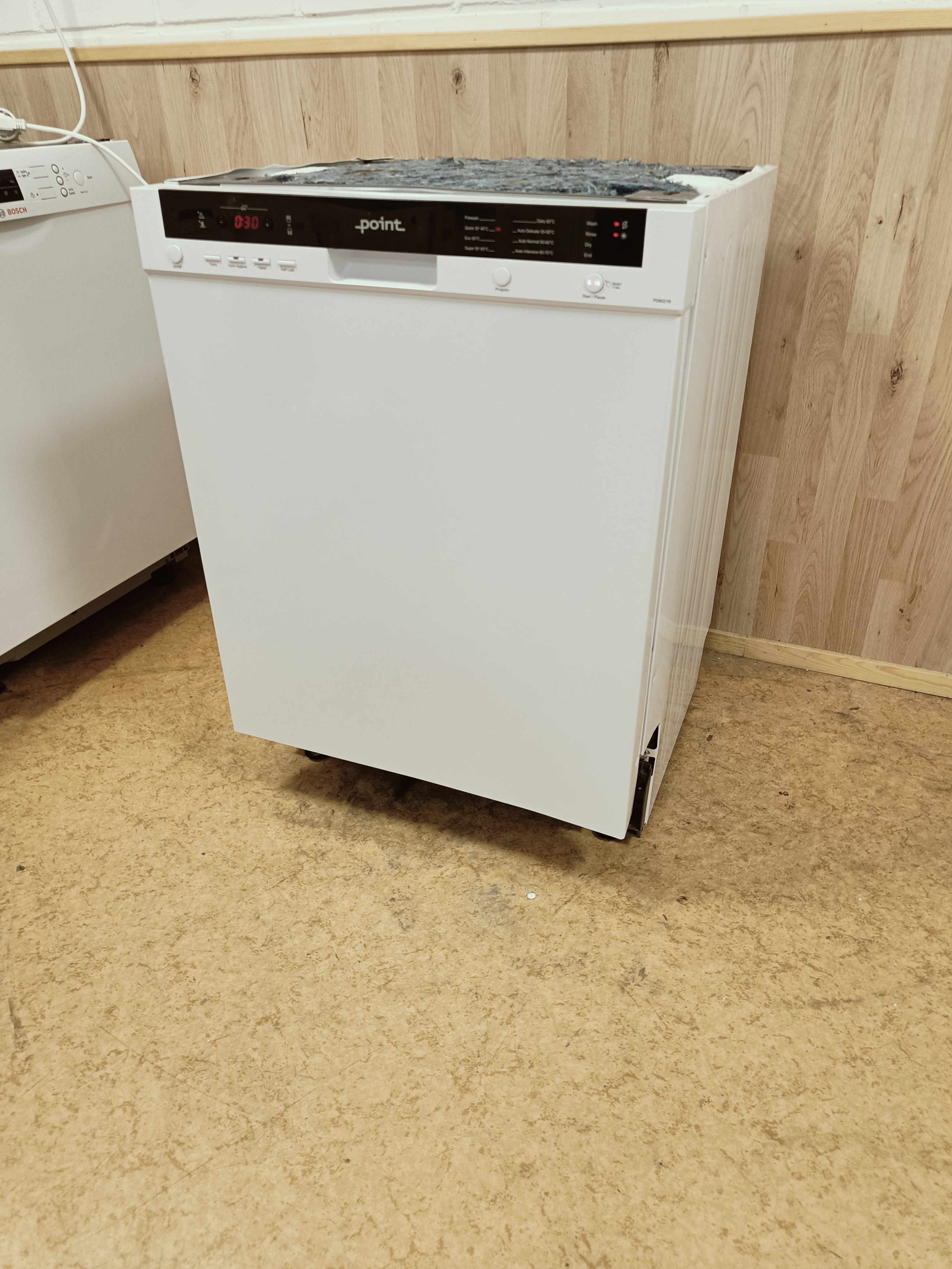 Point 60cm/ 3 tasoinen tiskikone 