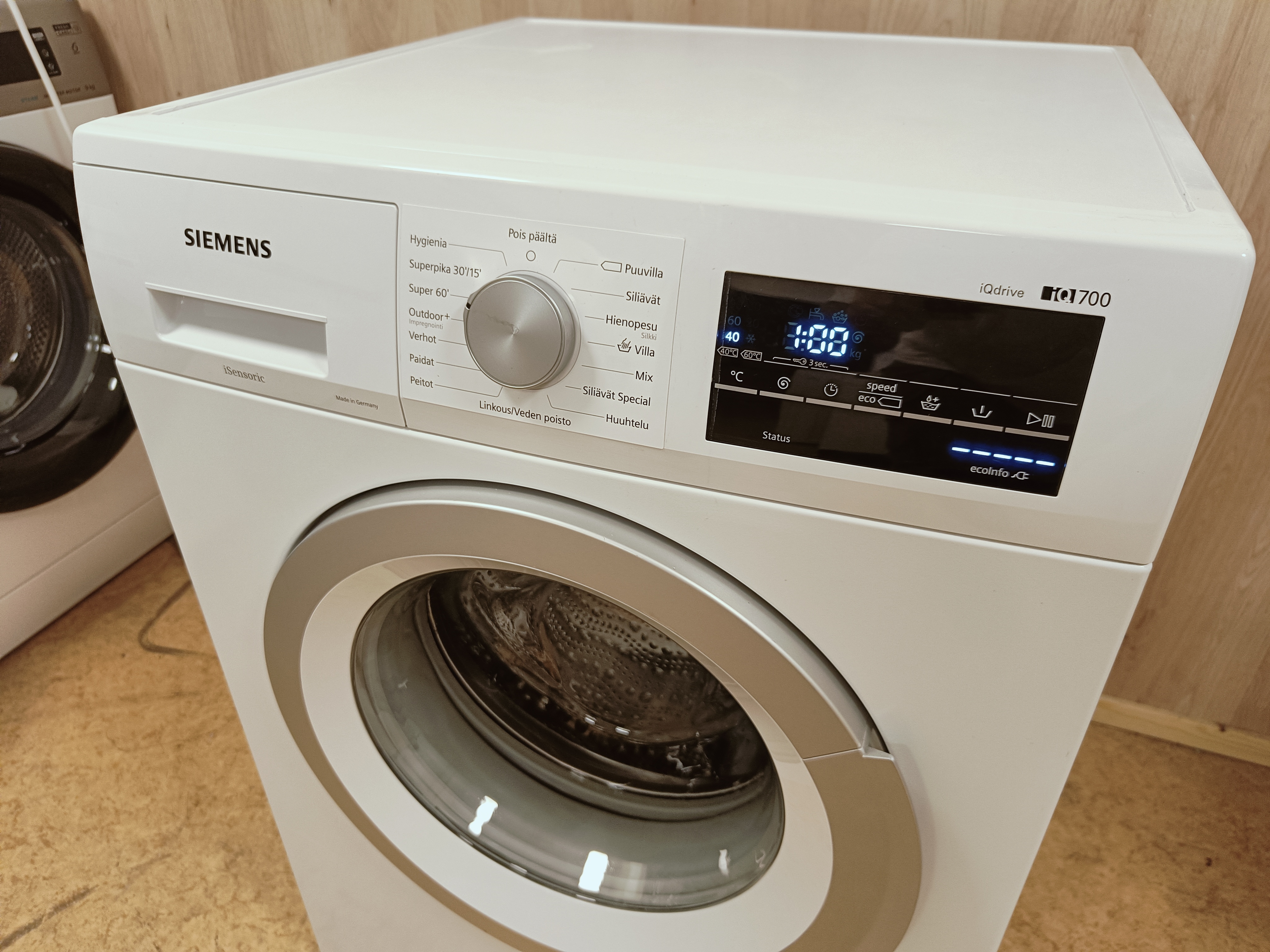 Siemens iQ700 8kg pesukone