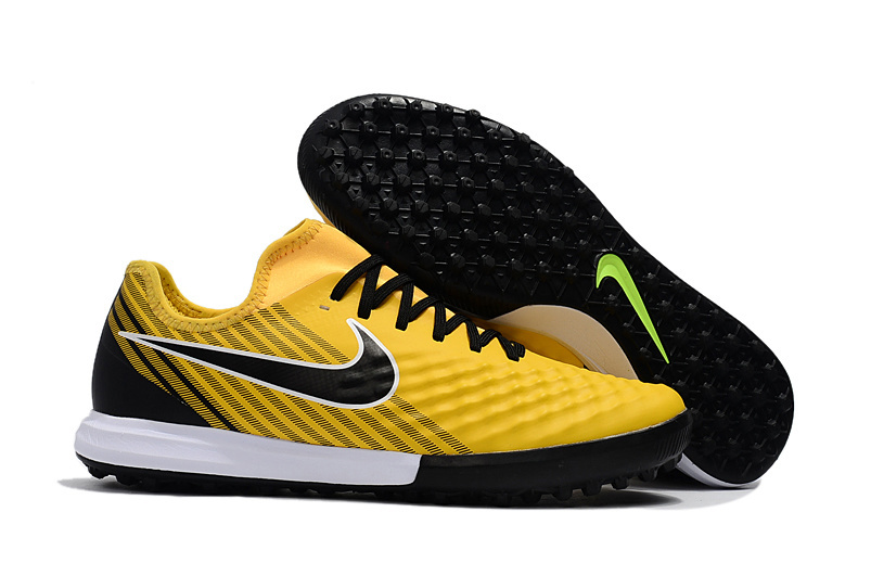 Magista X Naranja - Turf