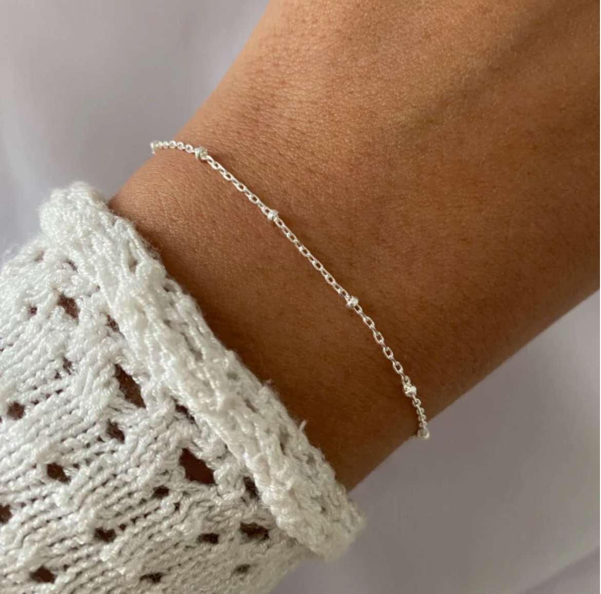 PULSERA LILY BLANCO 