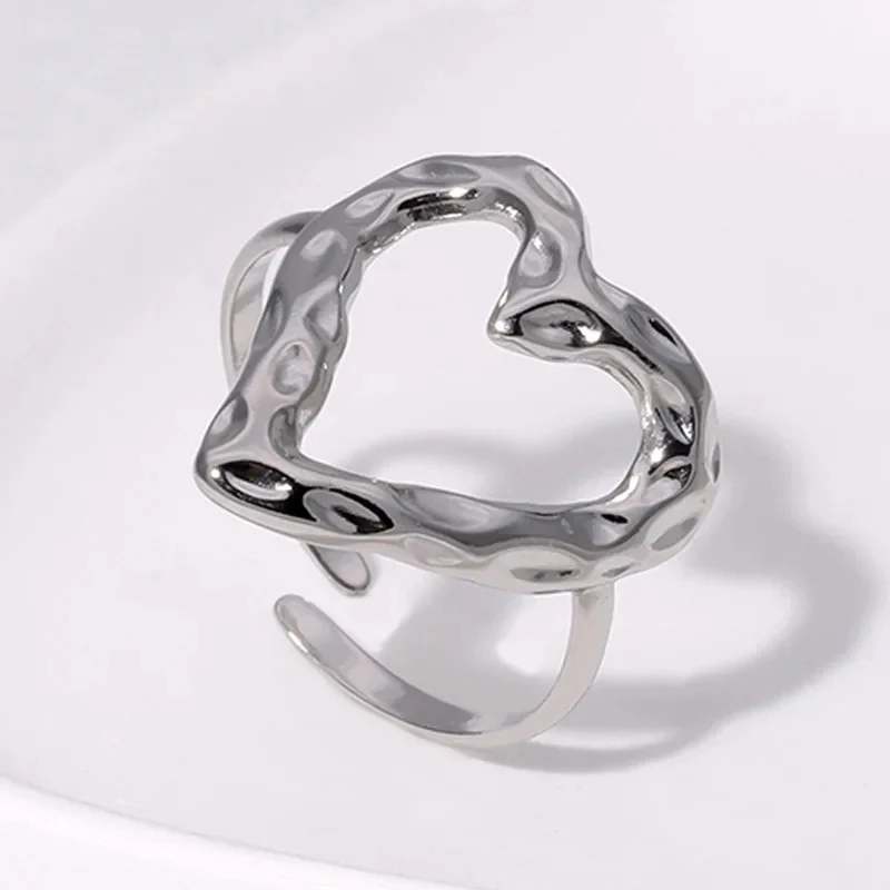 ANILLO CORAZÓN CALADO SILVER