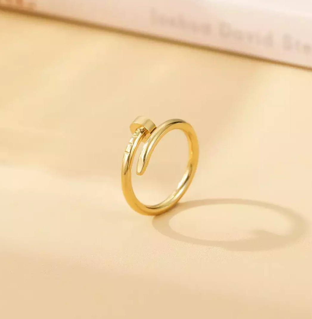 ANILLO WANDA GOLD