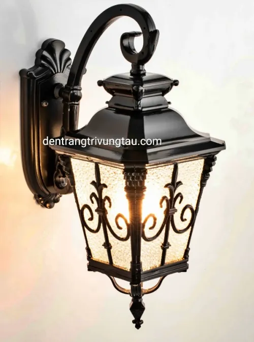 Đèn tường ngoài trời cổ điển 47