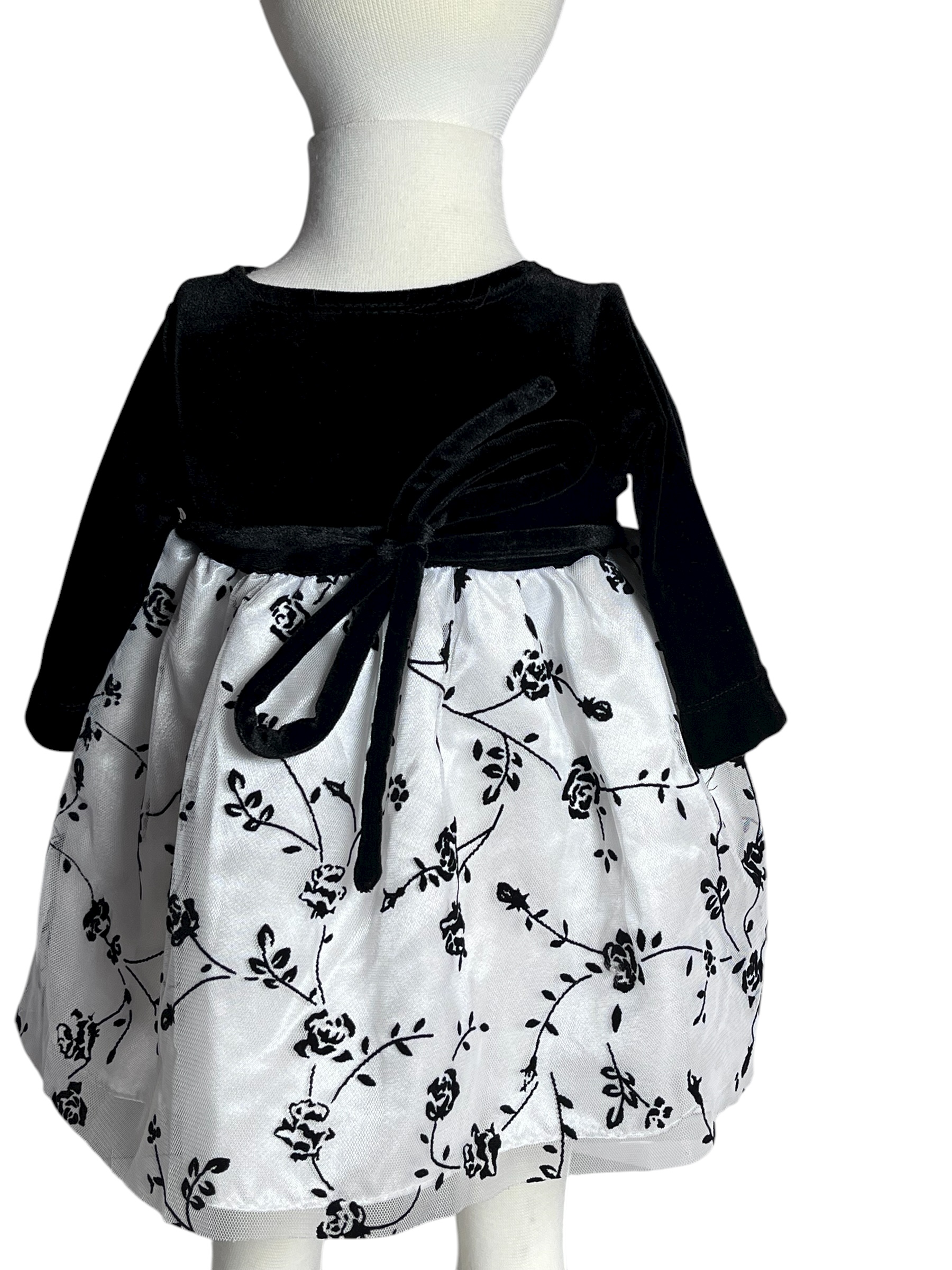 Girls’ Black and White Floral Dress(size 6/9 mos)