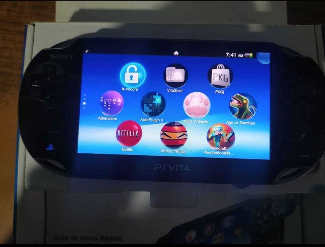 PSVITA FAT 512MB (semi-nueva)