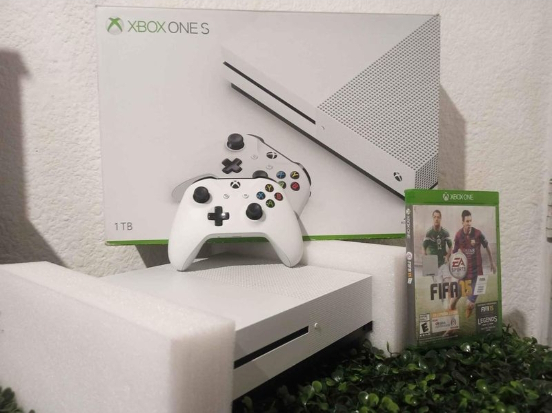 Xbox One S
