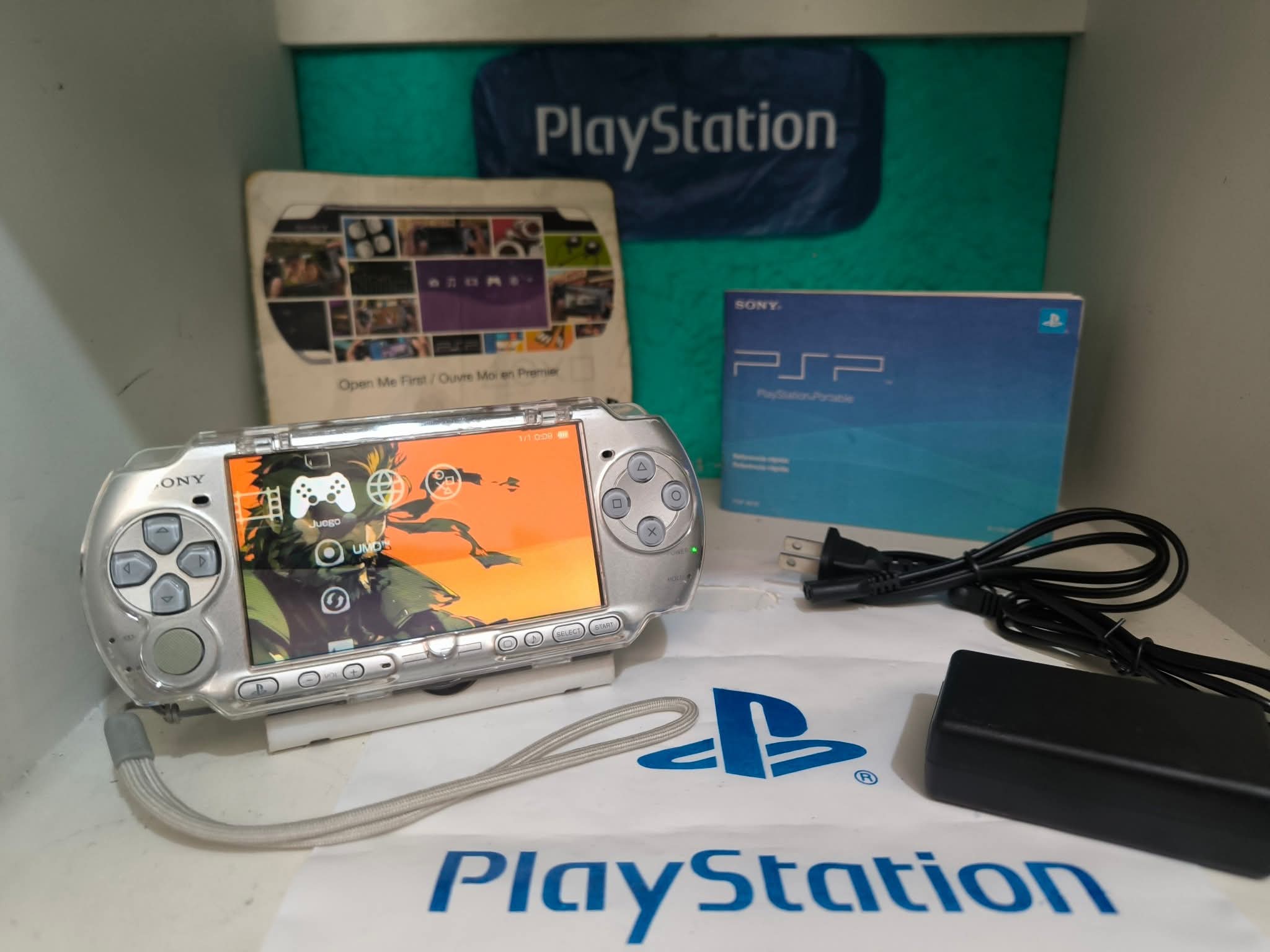 Psp slim silver