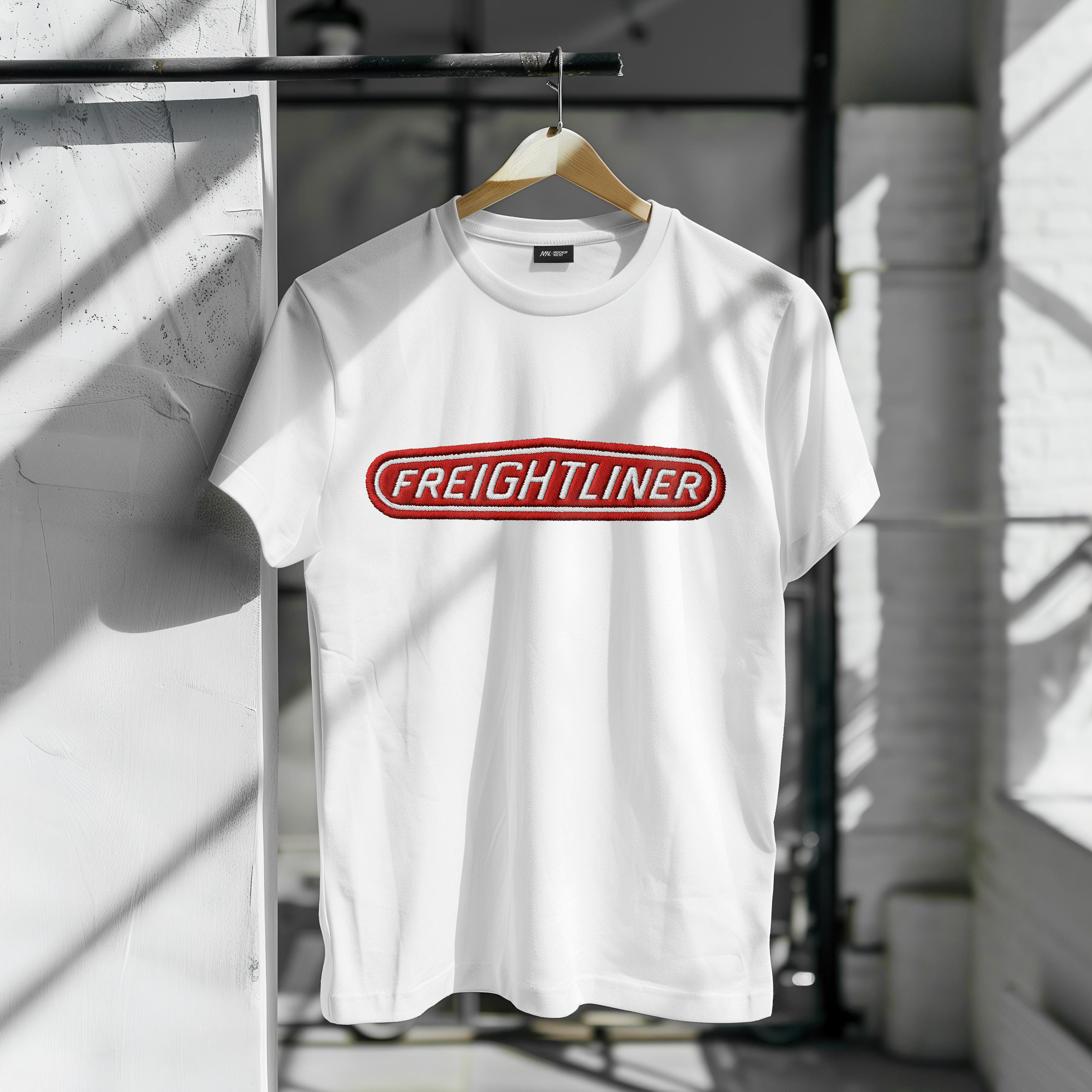 Freigthliner Diseño Rojo Bordado