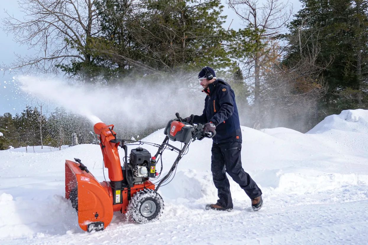 Husqvarna ST 227