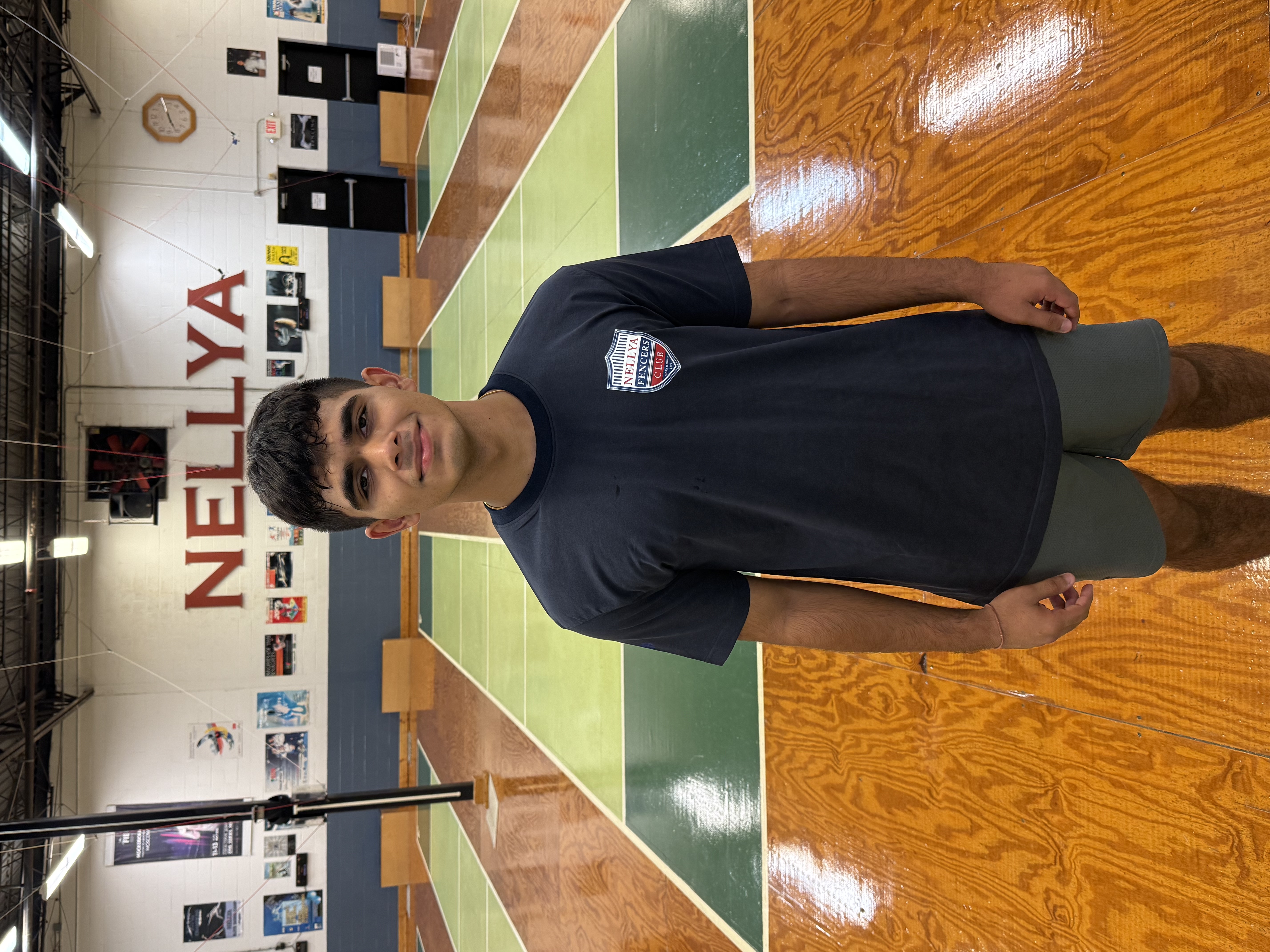 Nellya Performance T